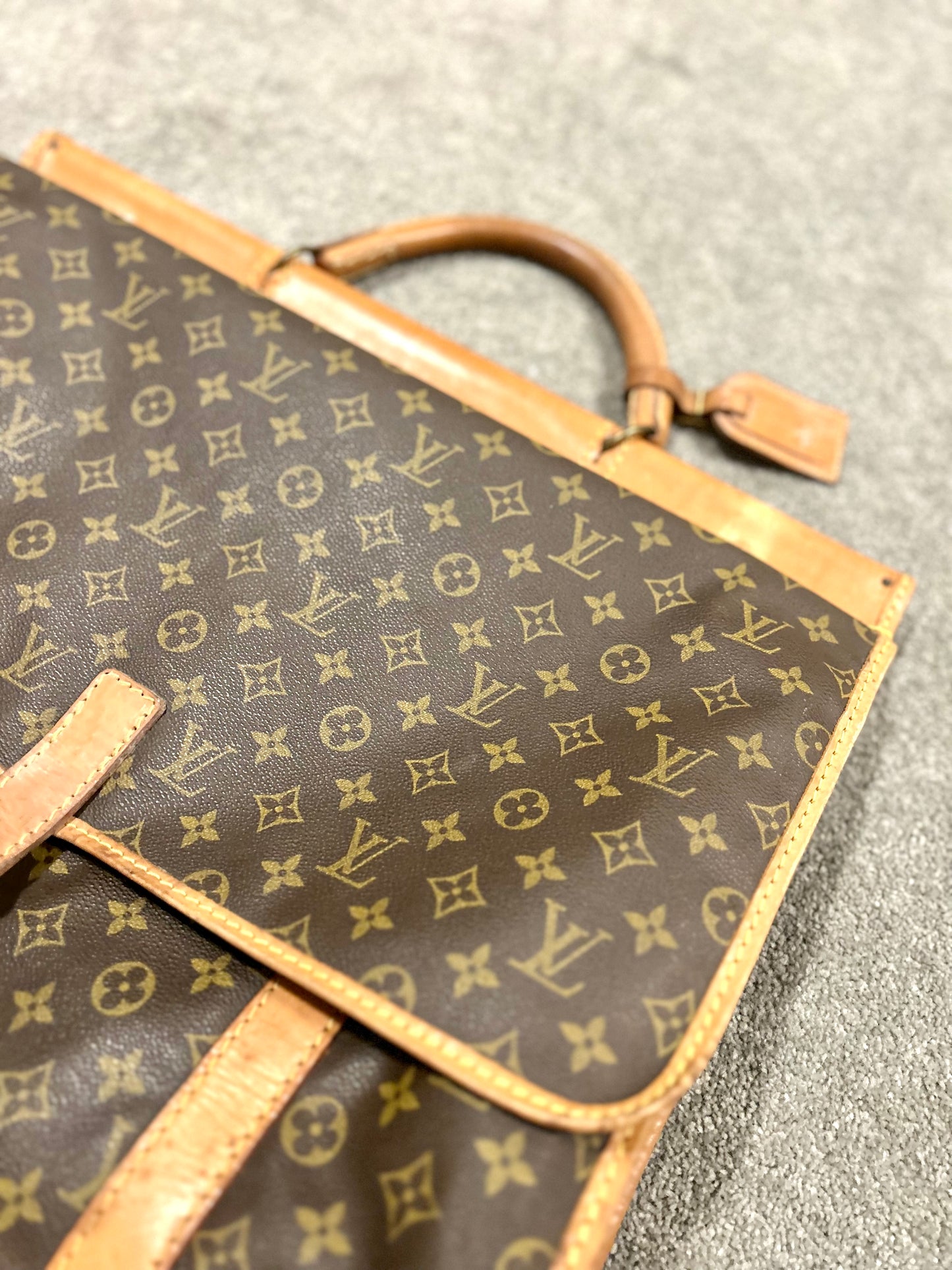 Louis Vuitton Monogram Sac Kleber