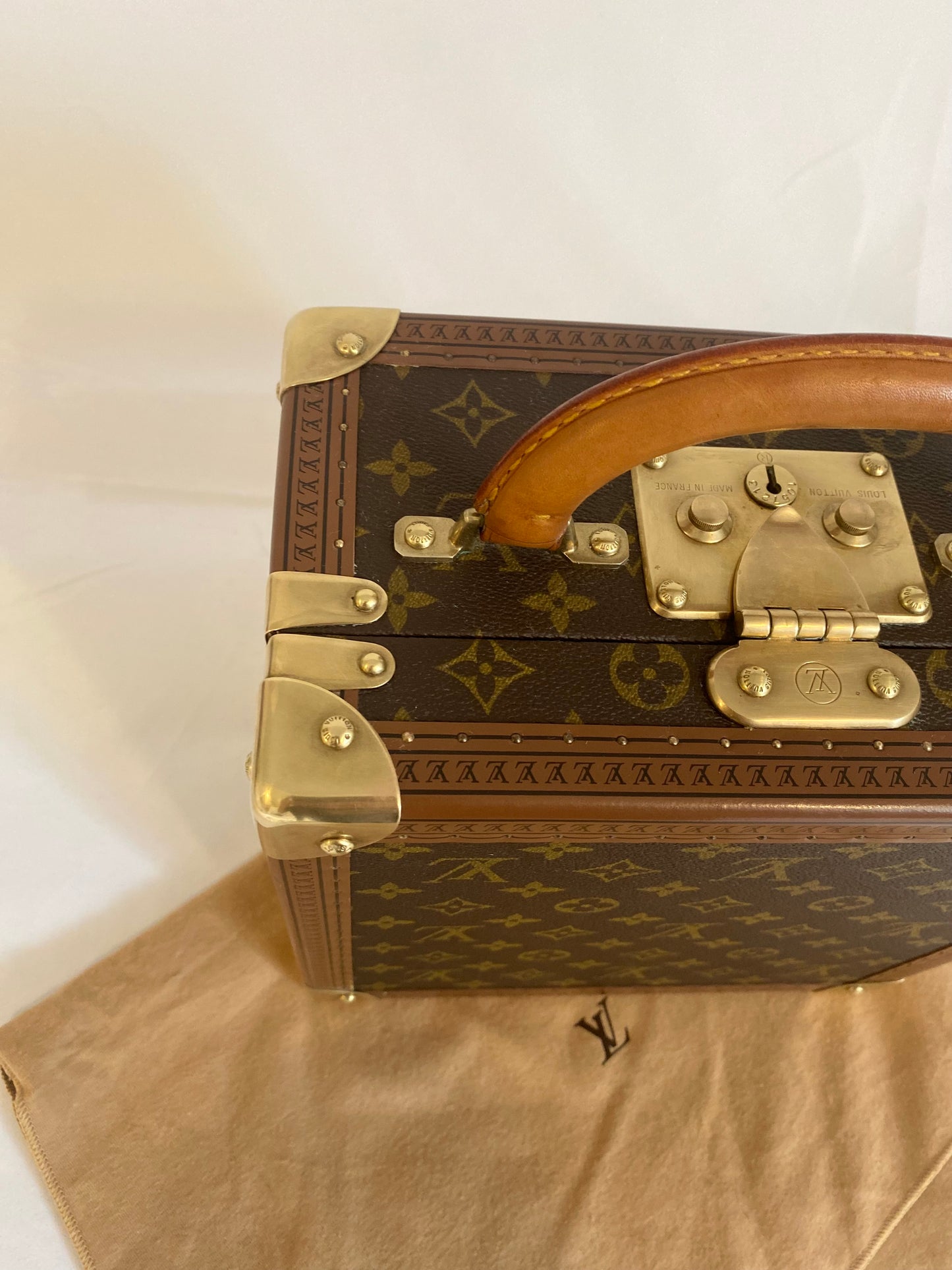 Louis Vuitton Watch / Jewelry Kotoville 25