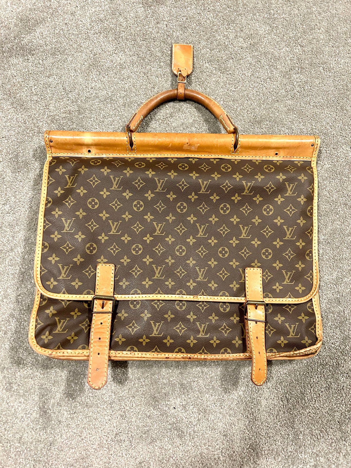 Louis Vuitton Monogram Sac Kleber