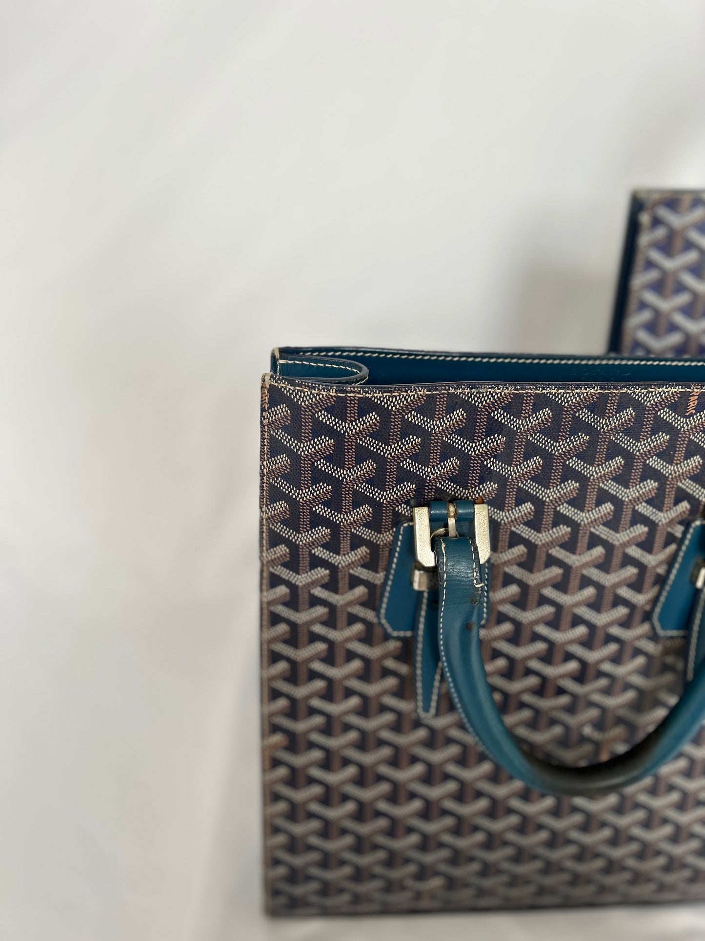 Goyard Comores Tote Bag PM (has chipped top corner)