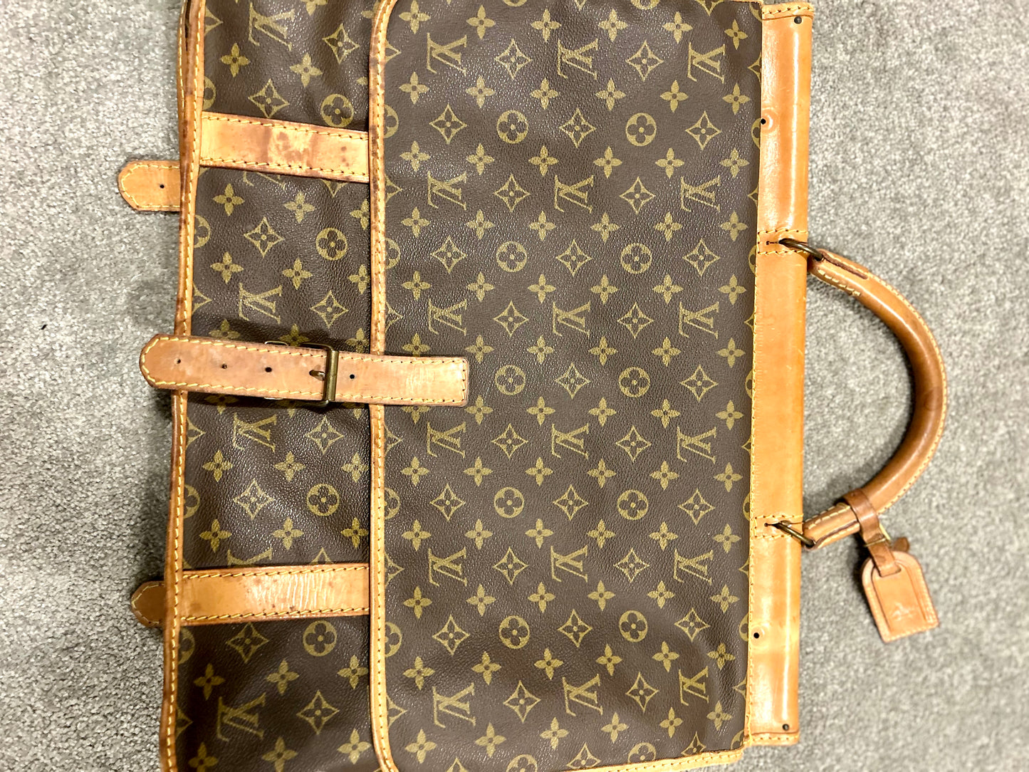 Louis Vuitton Monogram Sac Kleber