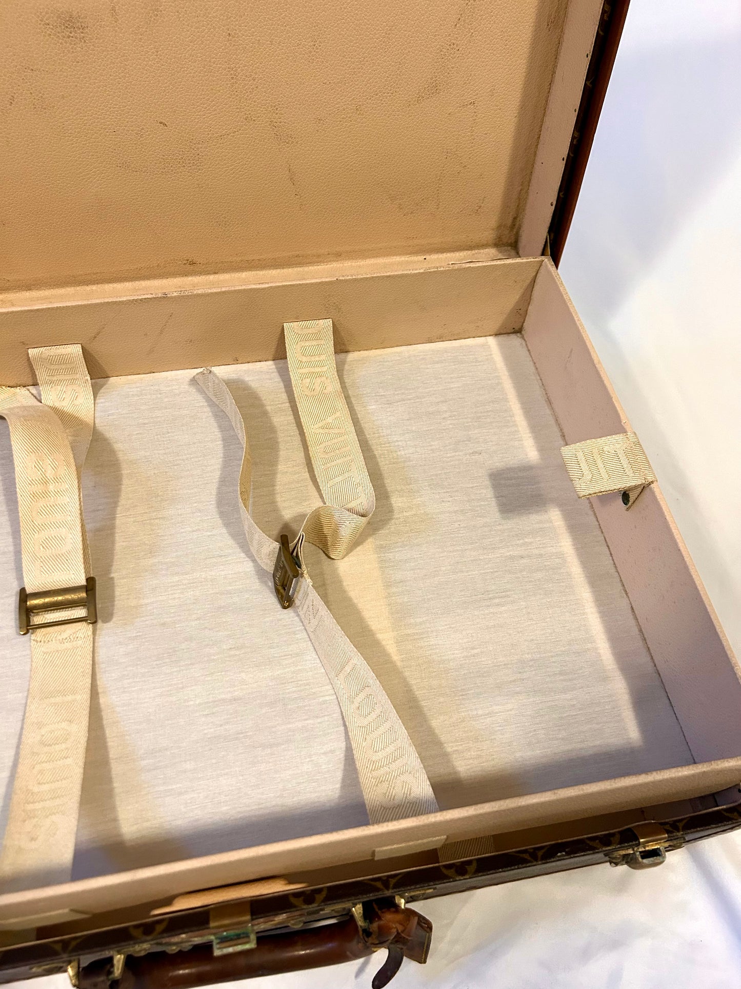 Louis Vuitton Alzer 60