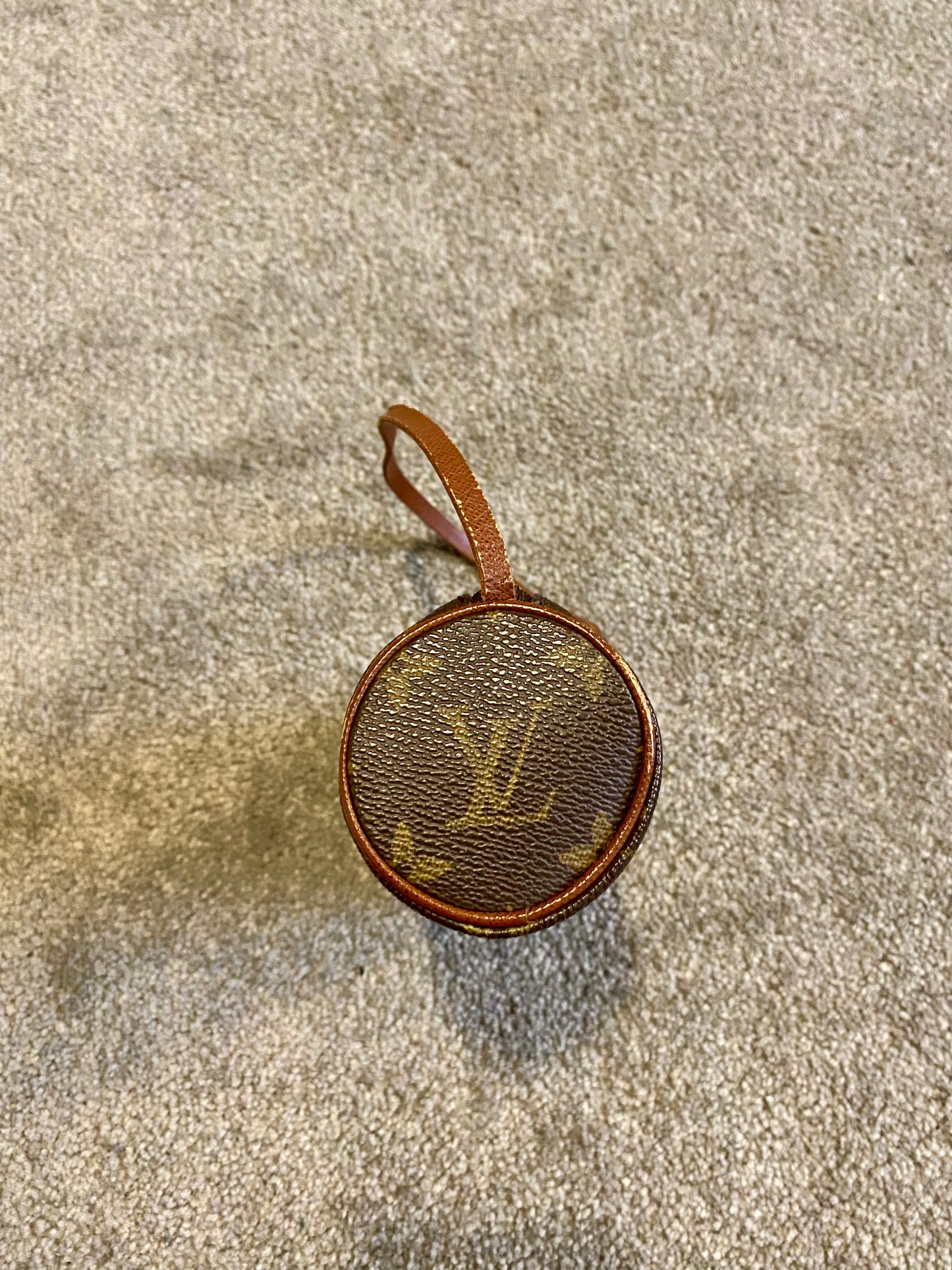 Louis Vuitton mini papillon