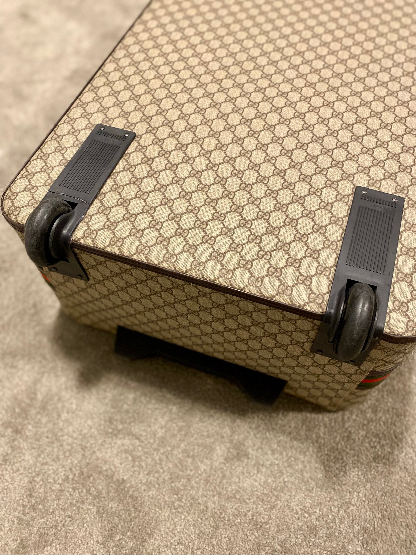Gucci Roller Luggage