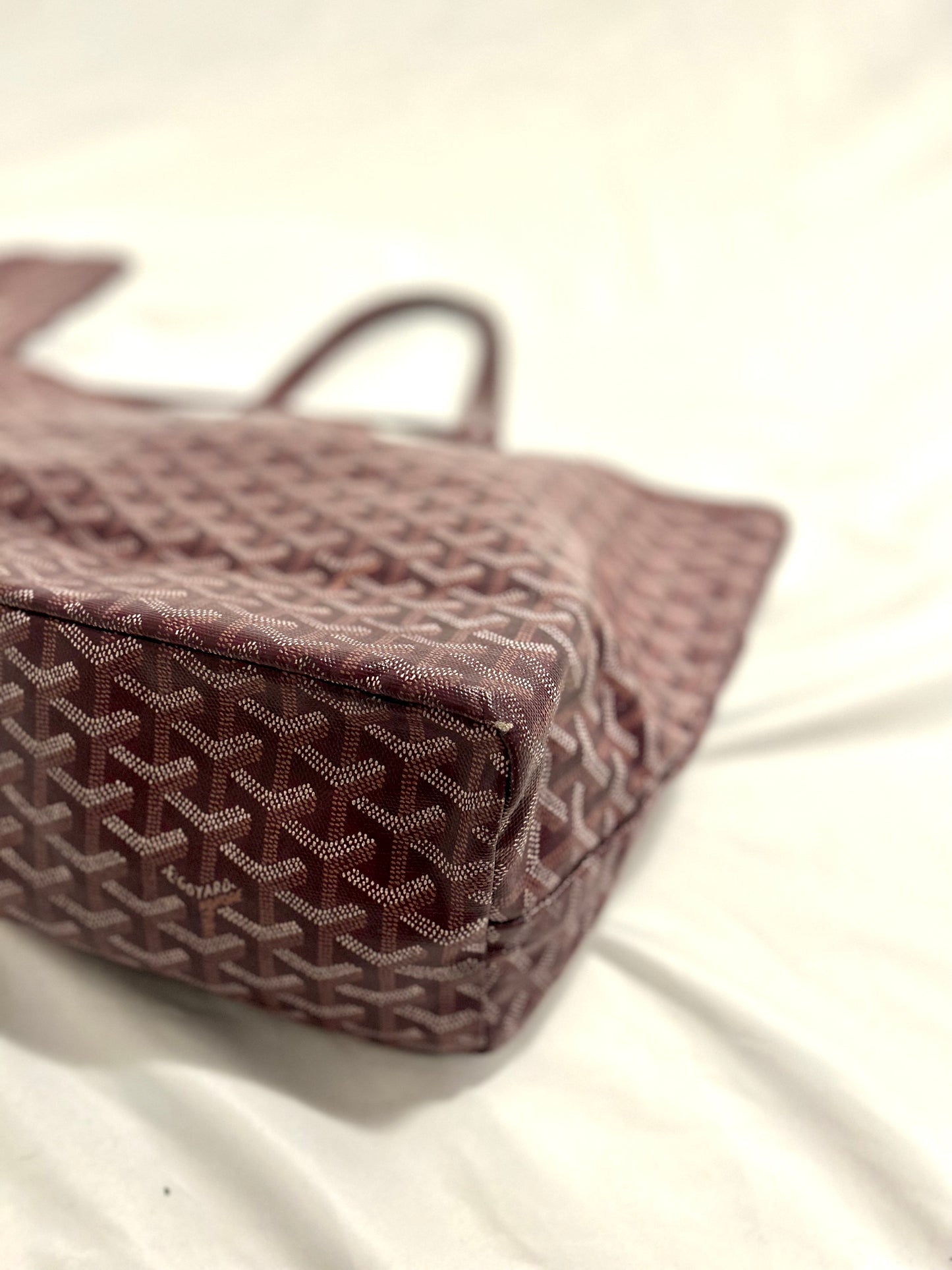 Goyard Burgundy Saint Louis PM
