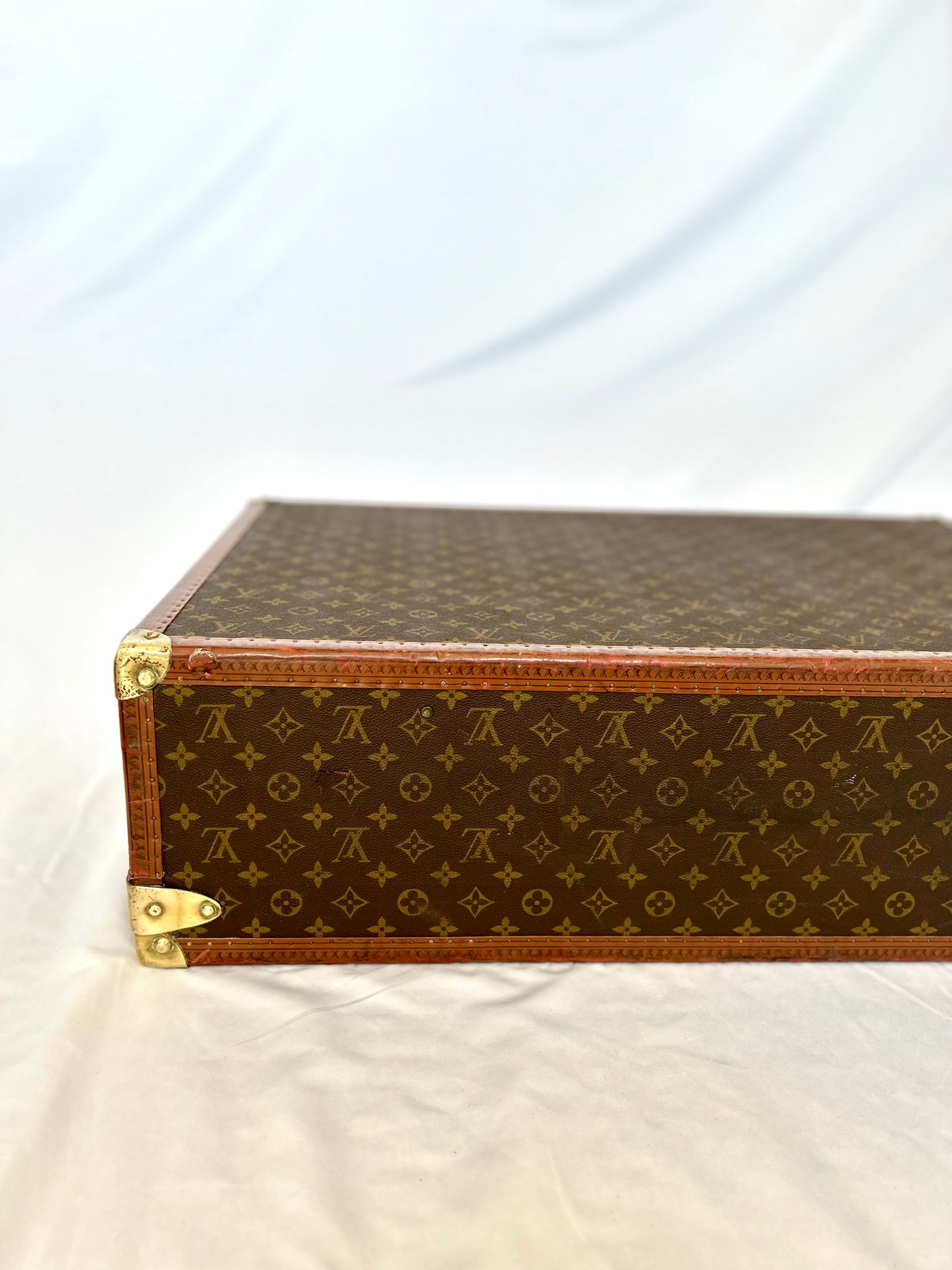 Louis Vuitton Alzer Broken Handle