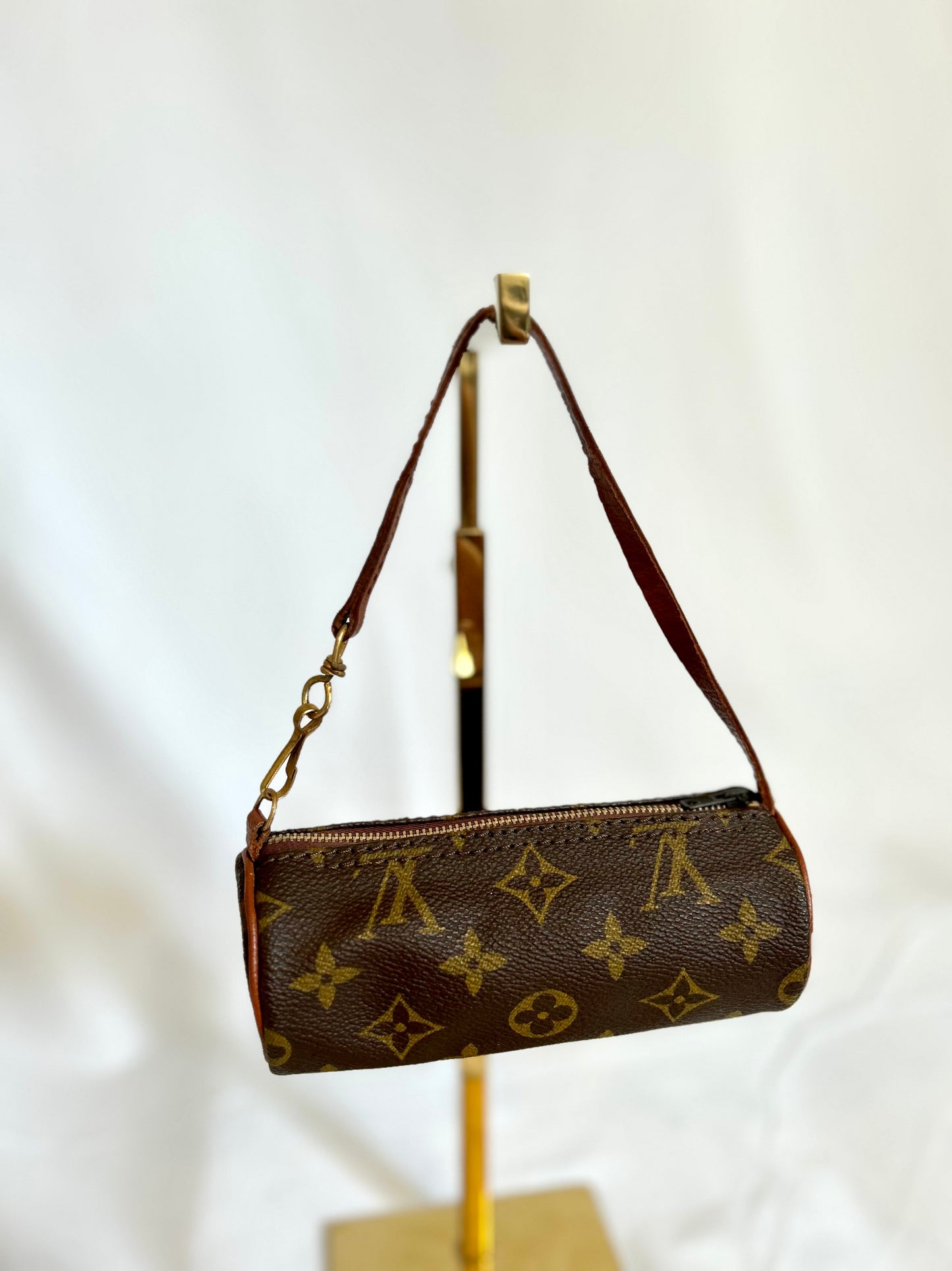 Louis Vuitton Mini Papillon m