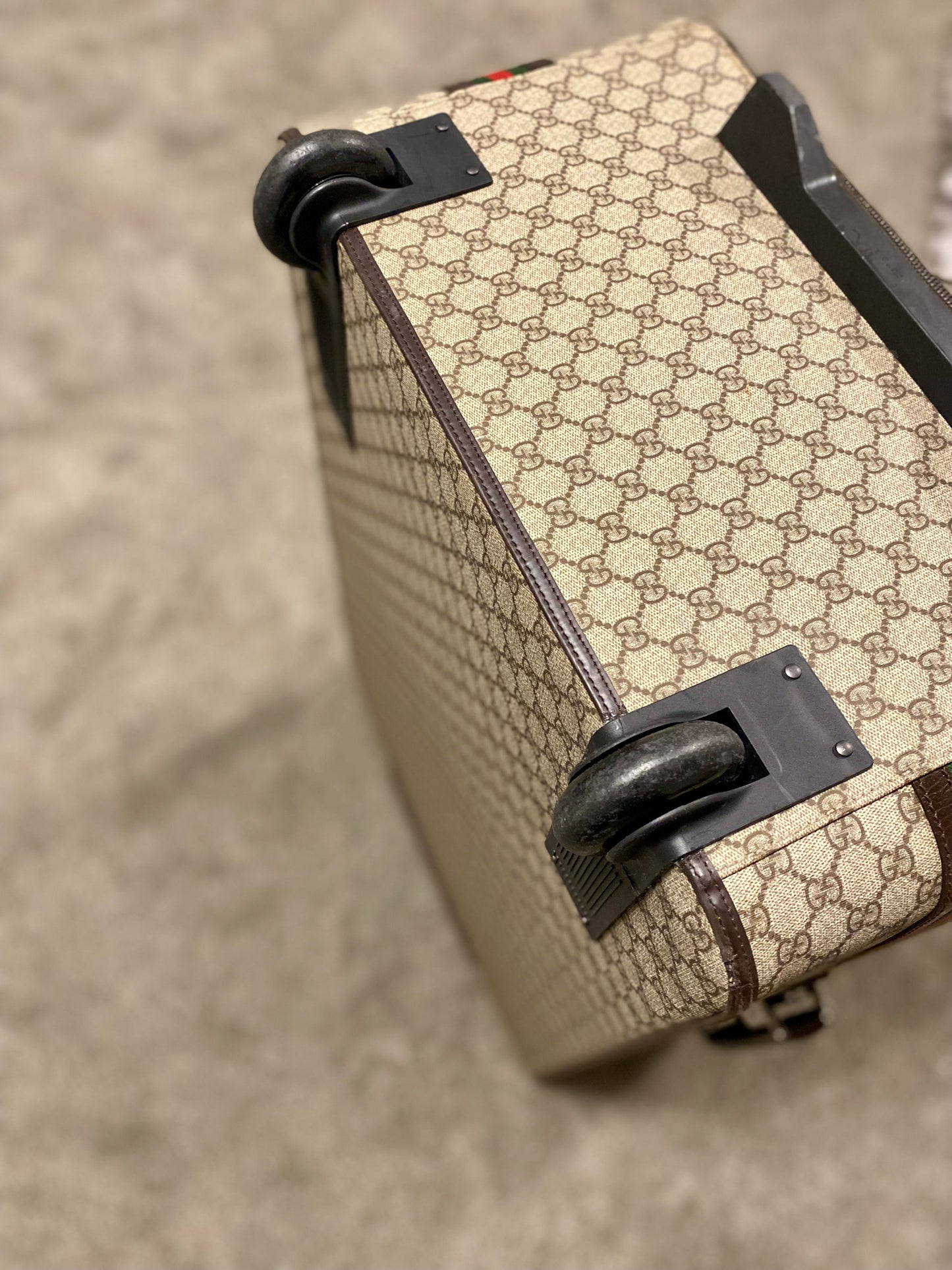 Gucci Roller Luggage