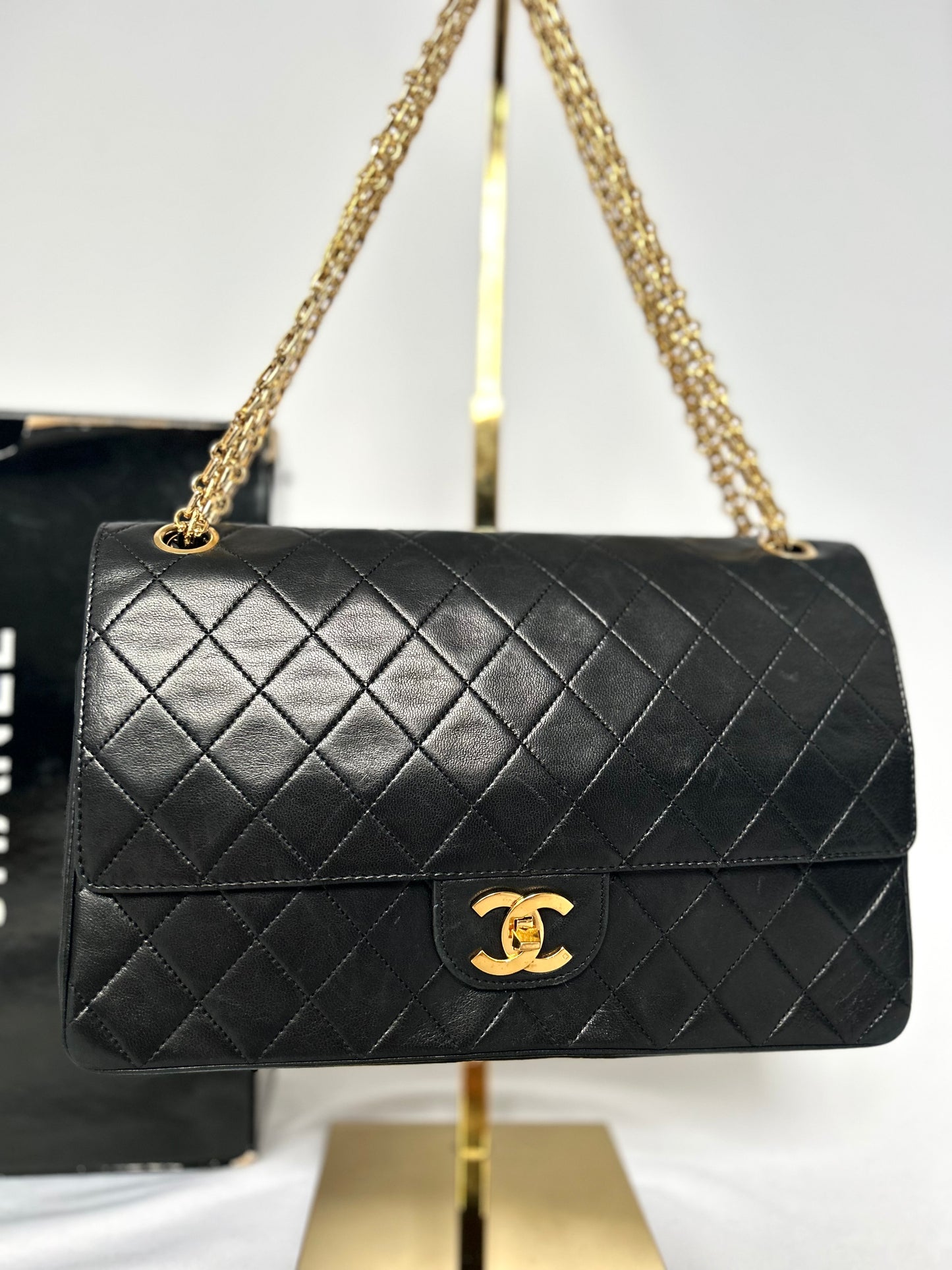 Black Vintage Chanel Lambskin Medium Classic Flap