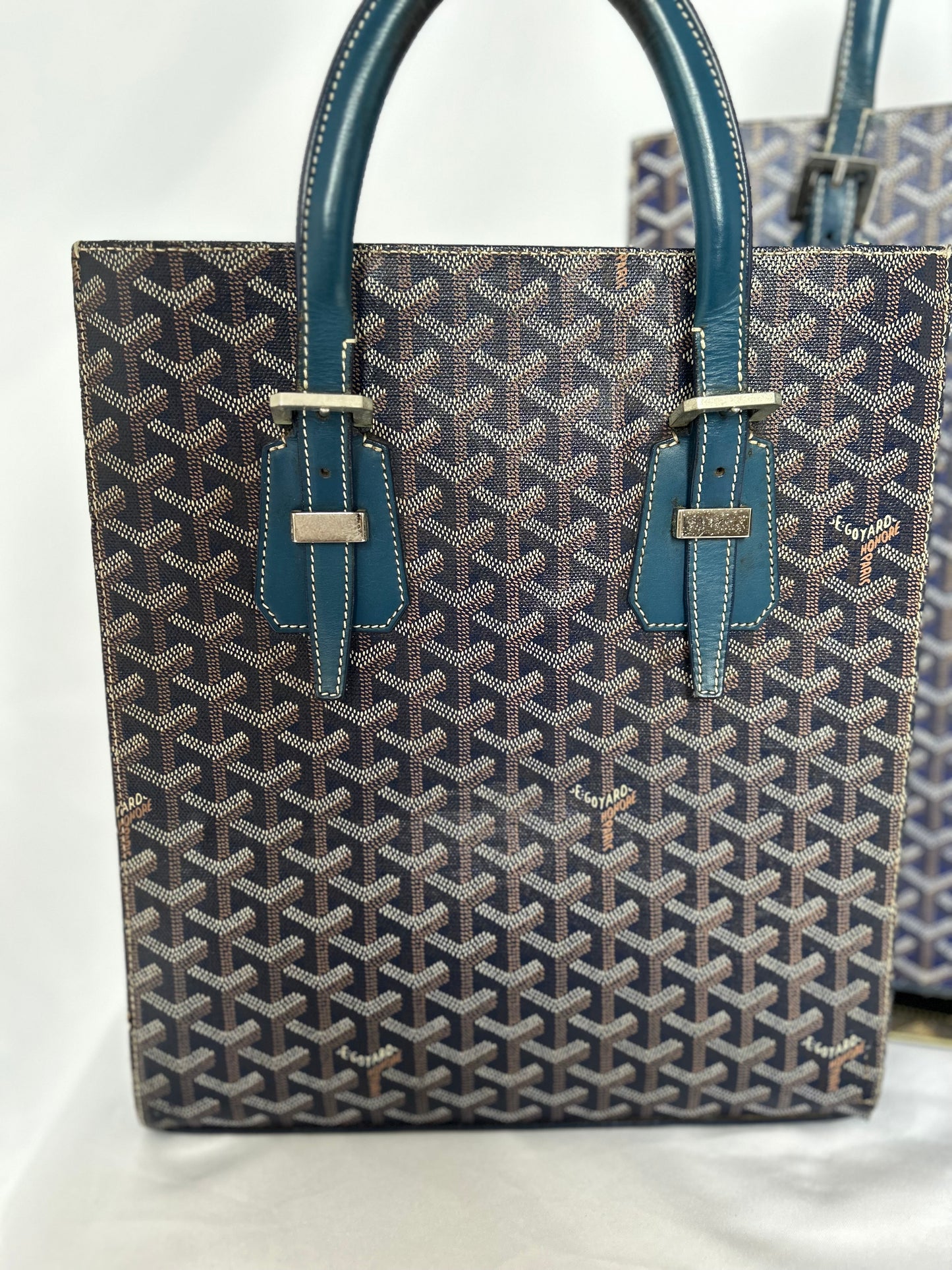 Goyard Comores Tote Bag PM (has chipped top corner)