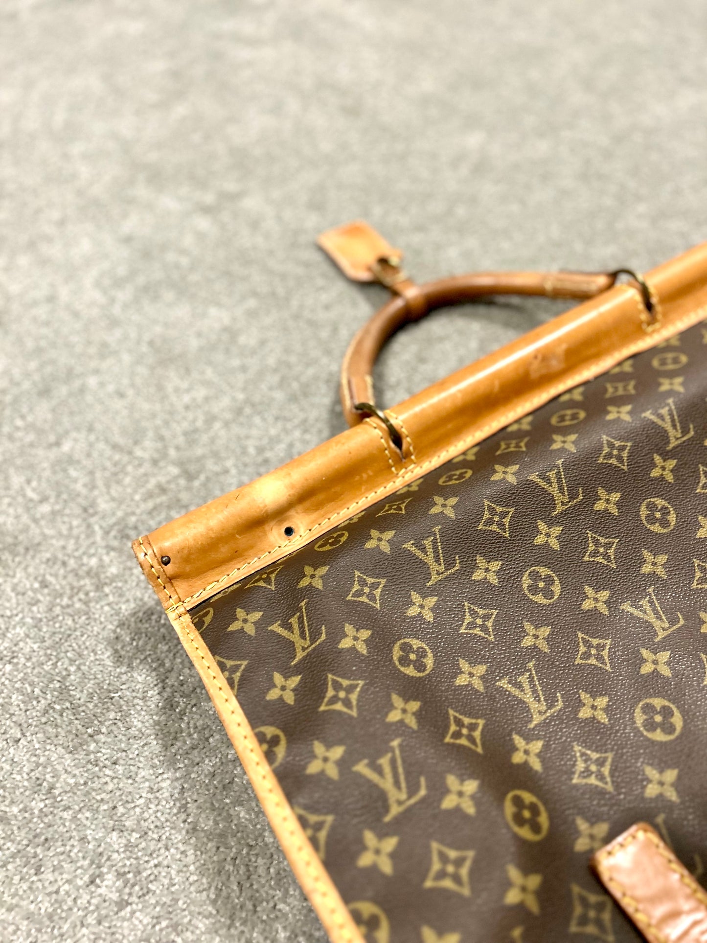 Louis Vuitton Monogram Sac Kleber