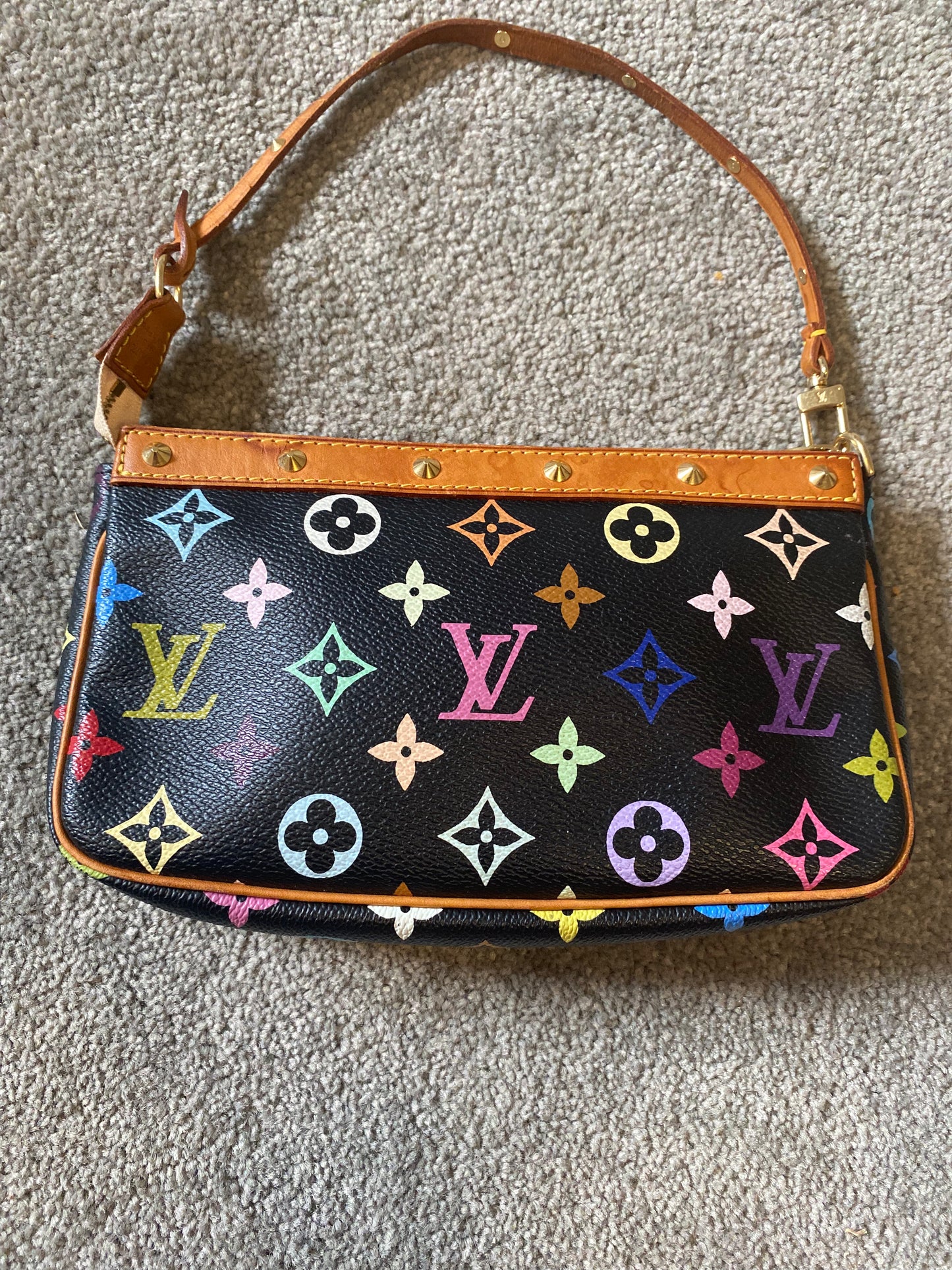 Louis Vuitton x Murakami Pochette