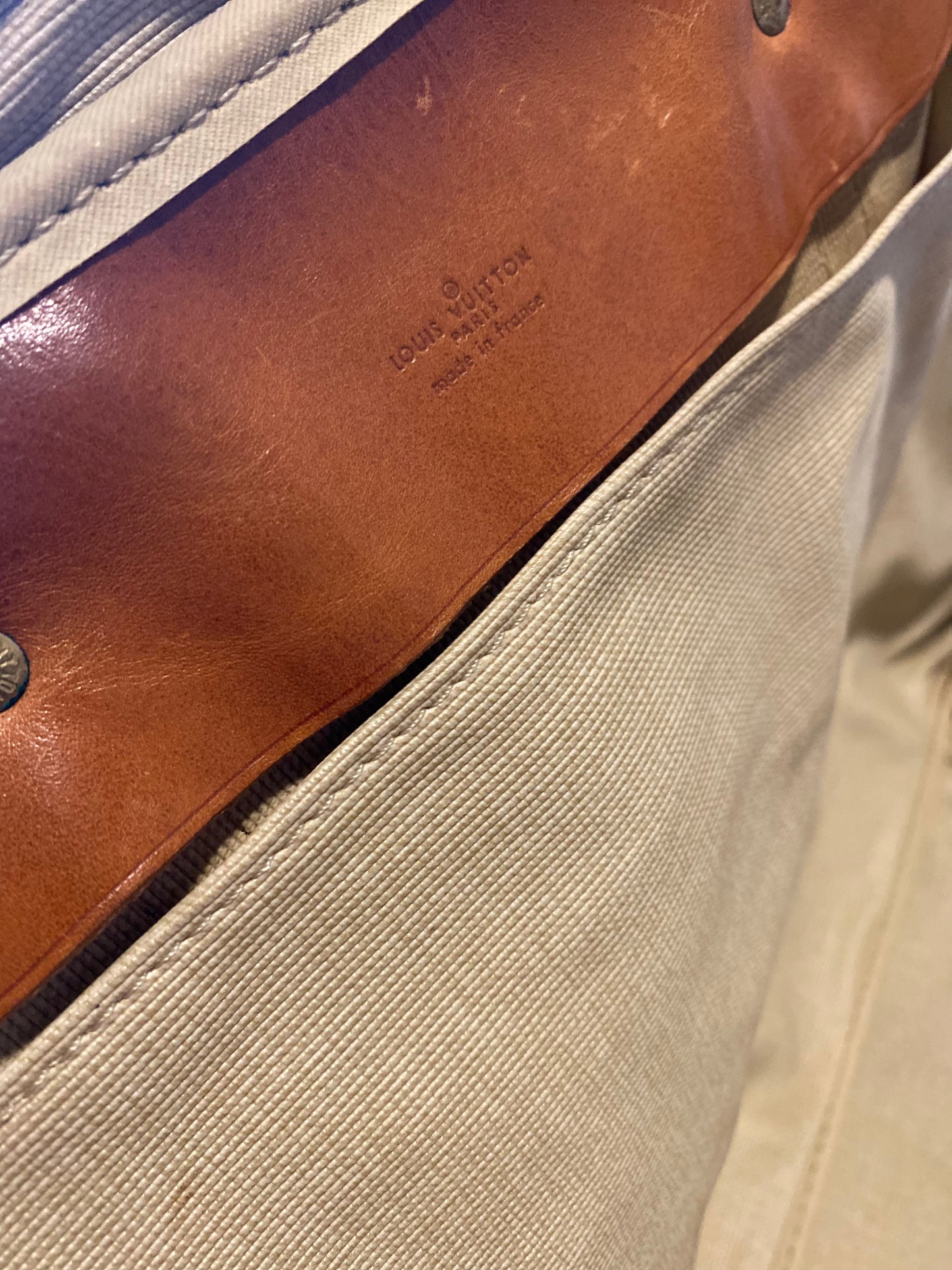 Louis Vuitton Sirius
