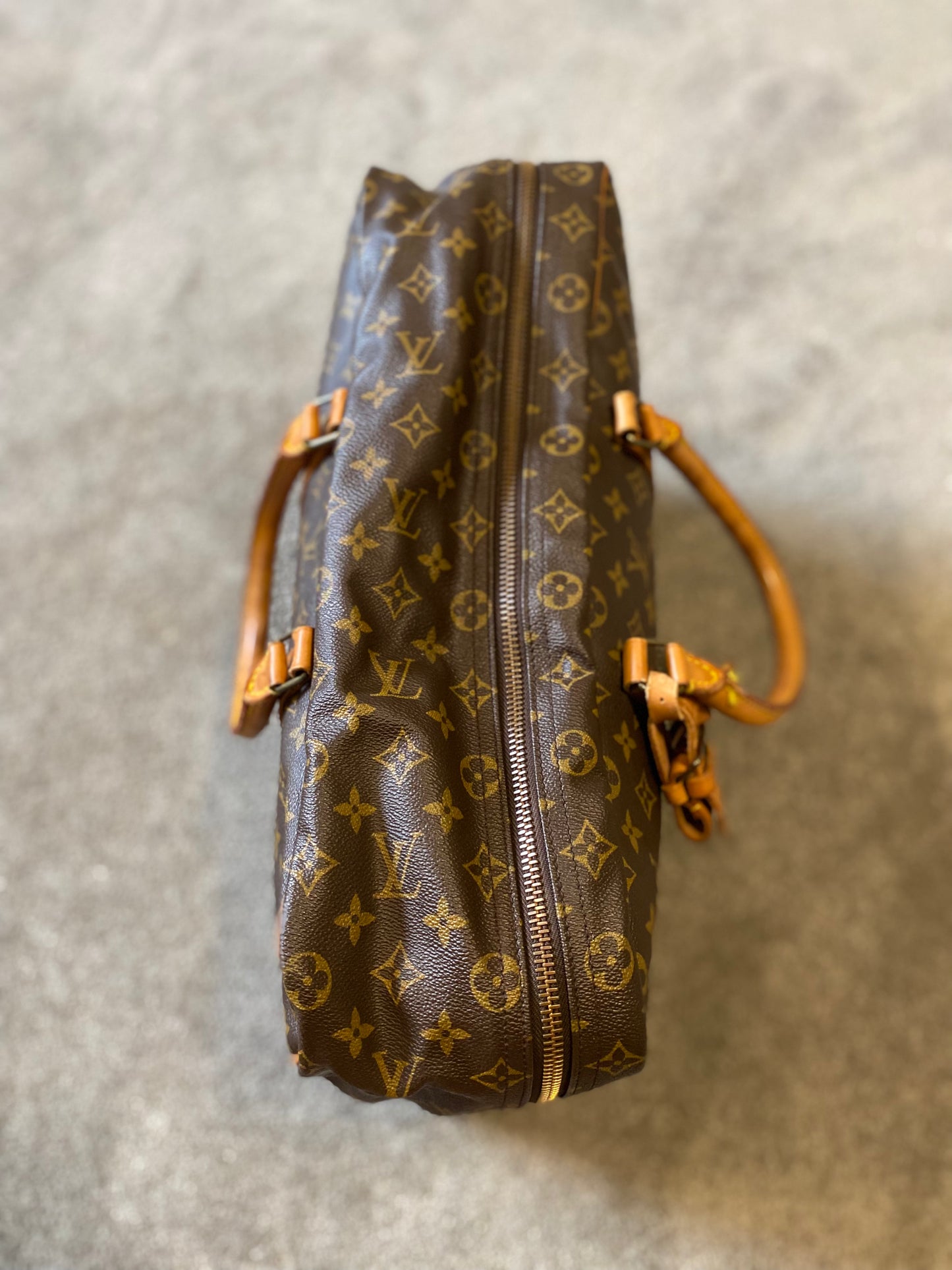 Louis Vuitton Sirius