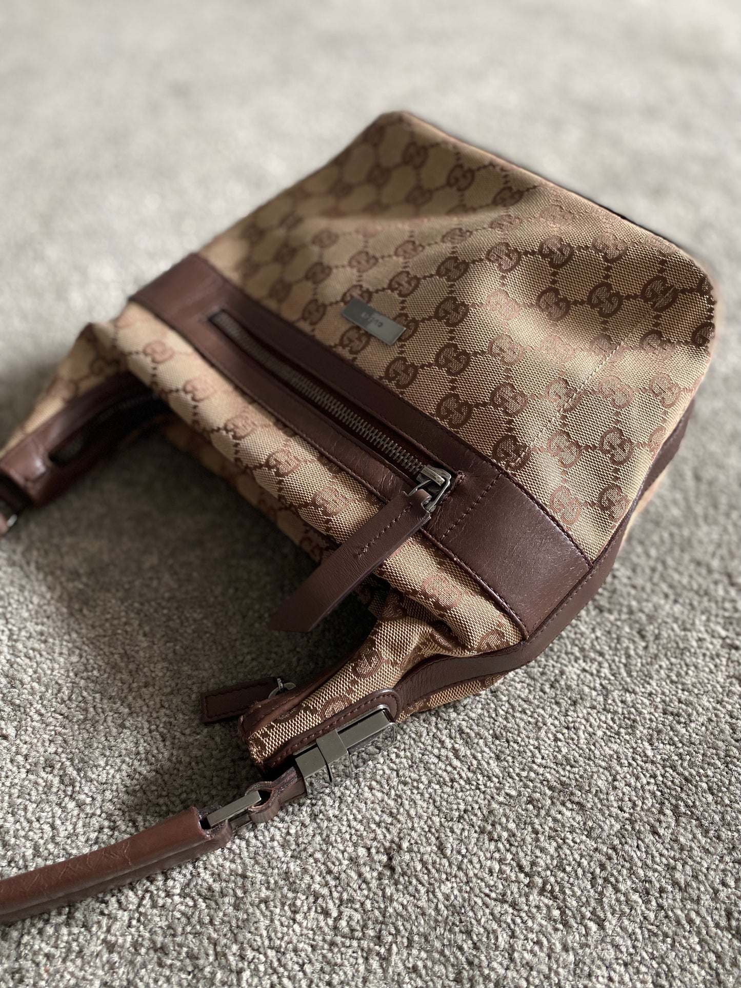Gucci Shoulder Bag