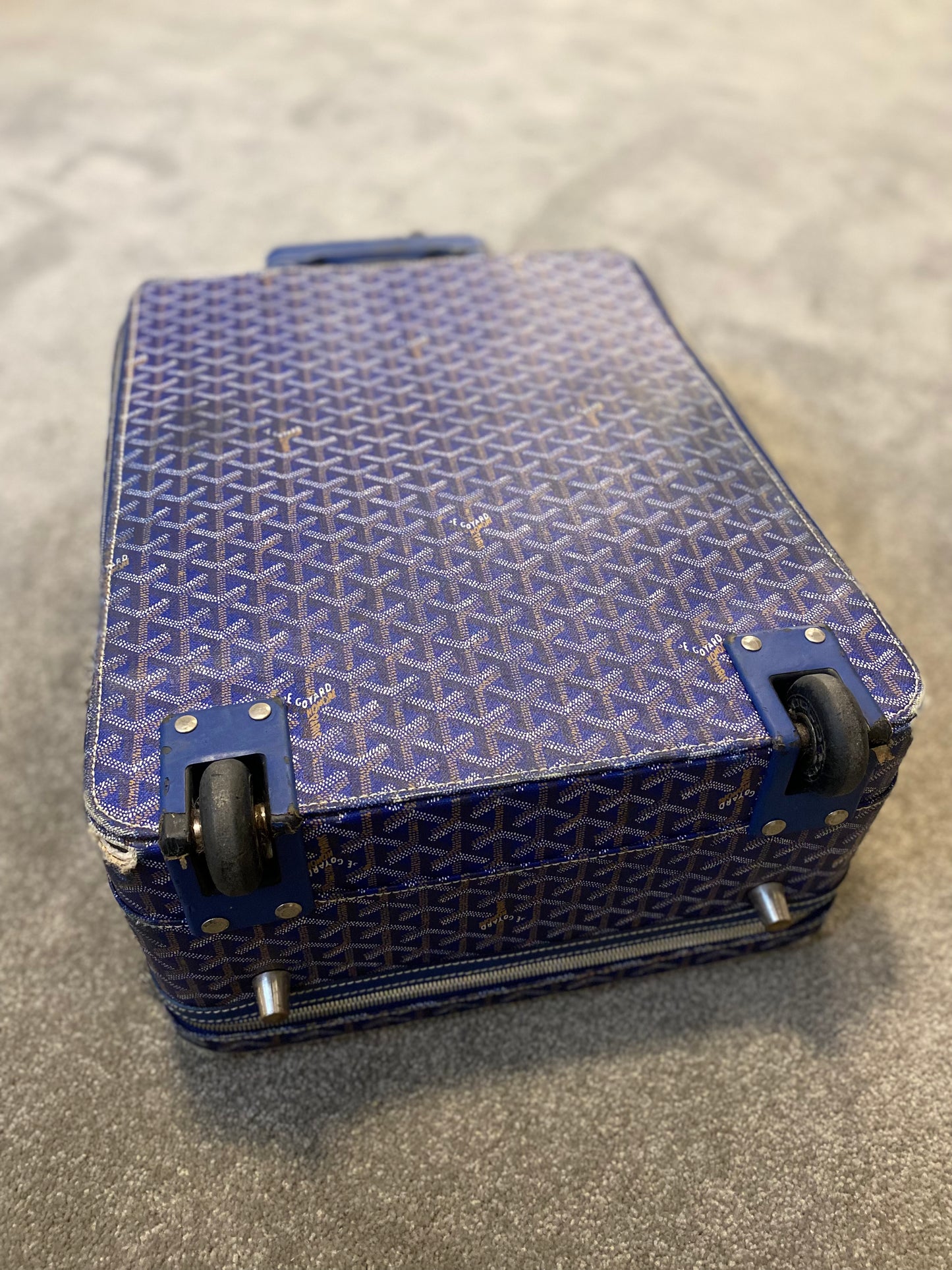 Blue Goyard Roller Suitcase