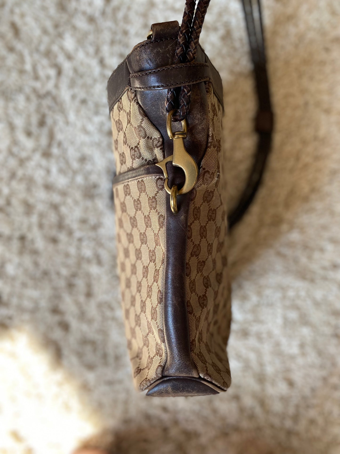 Gucci Messenger / Crossbody Bag