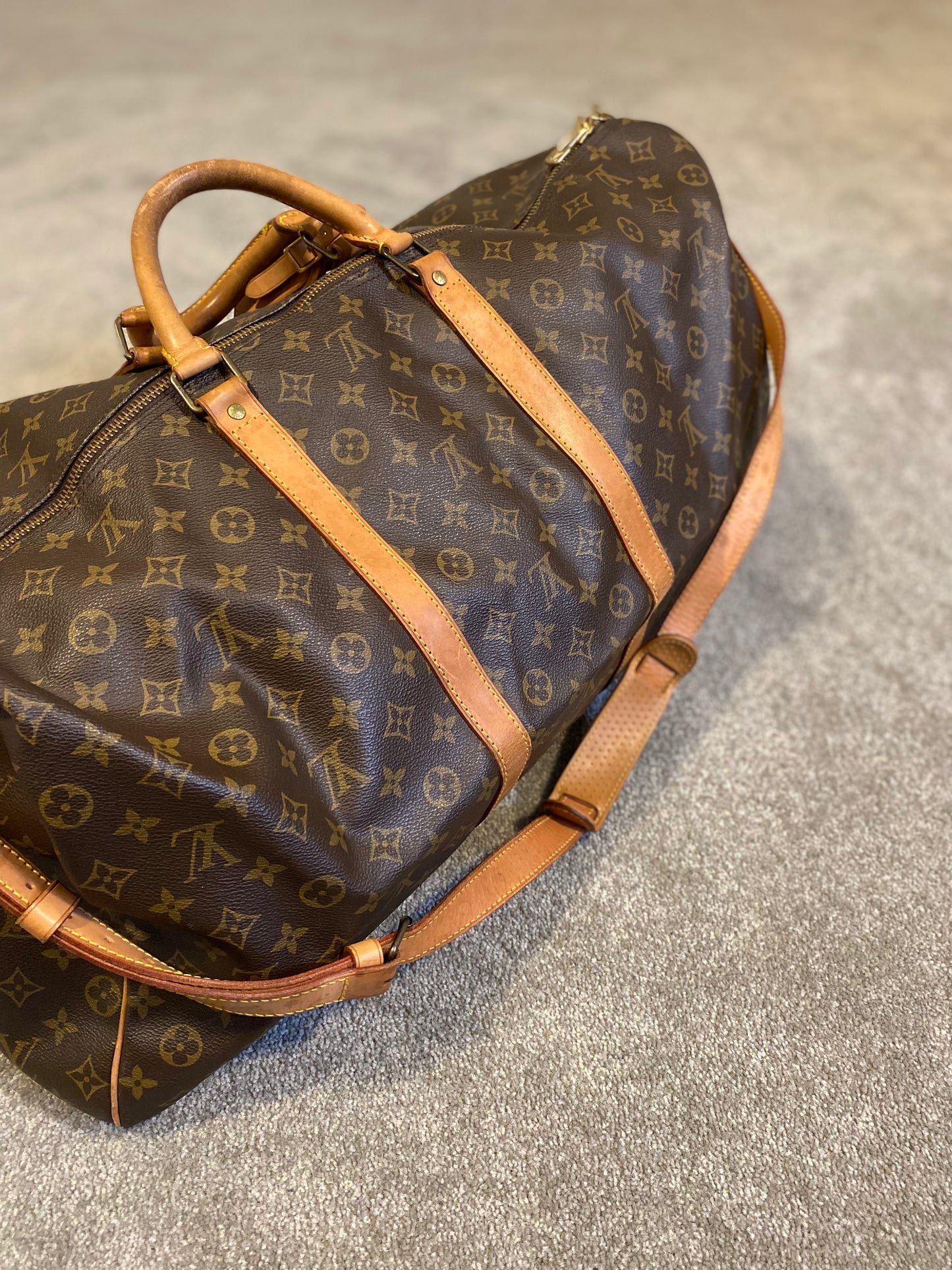 Louis Vuitton Keepall Bandoulière 60