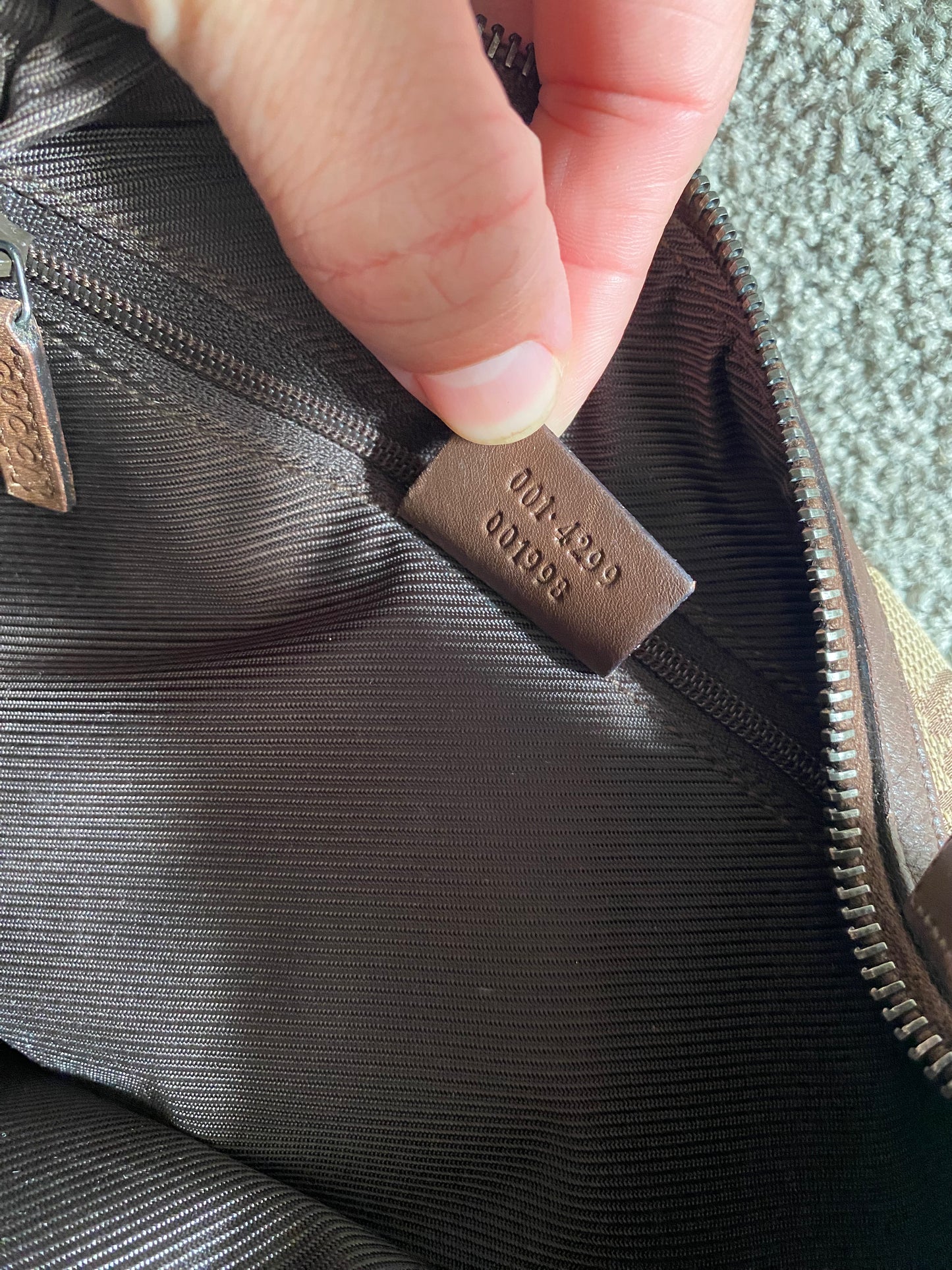 Gucci Shoulder Bag