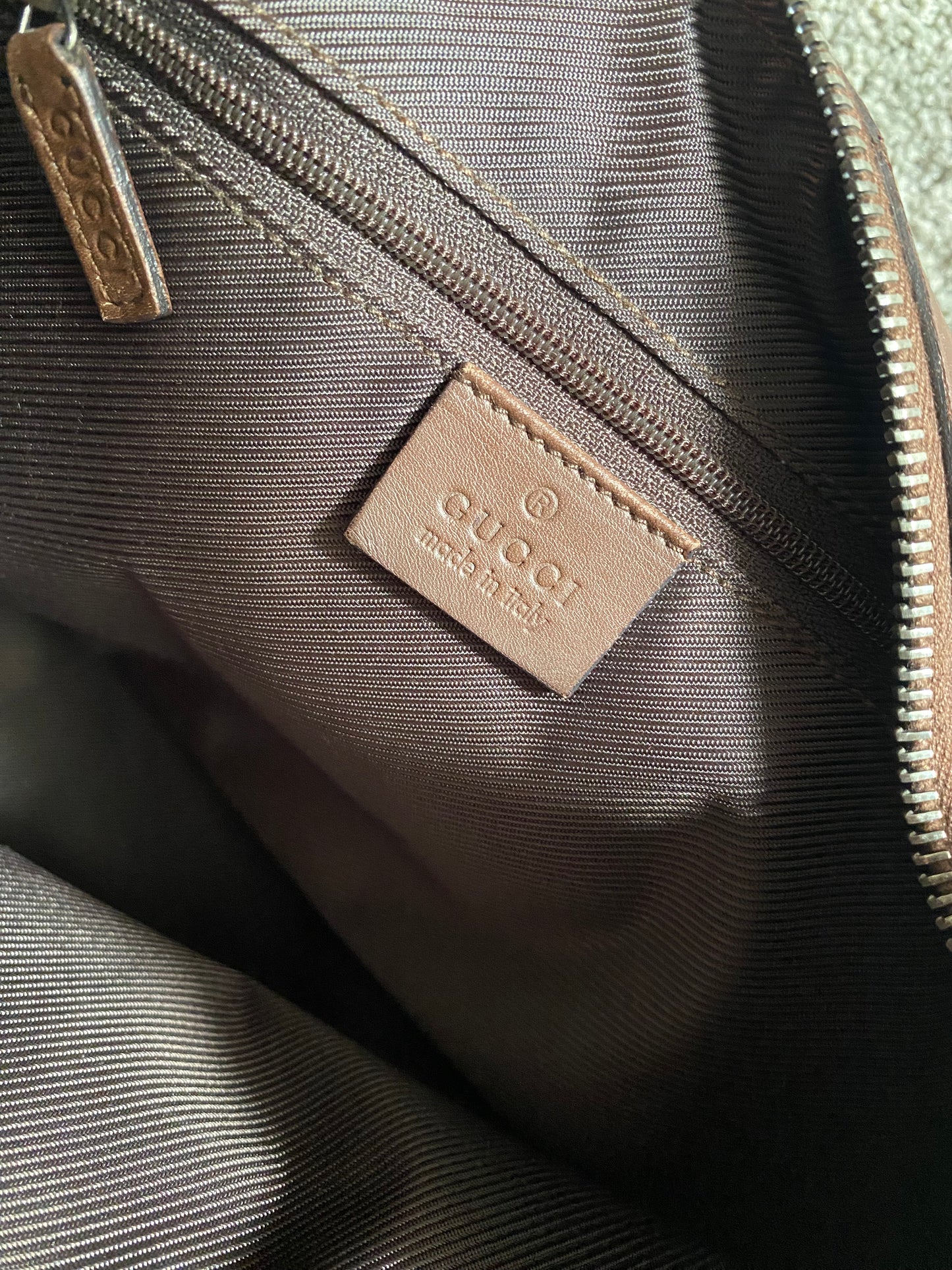 Gucci Shoulder Bag