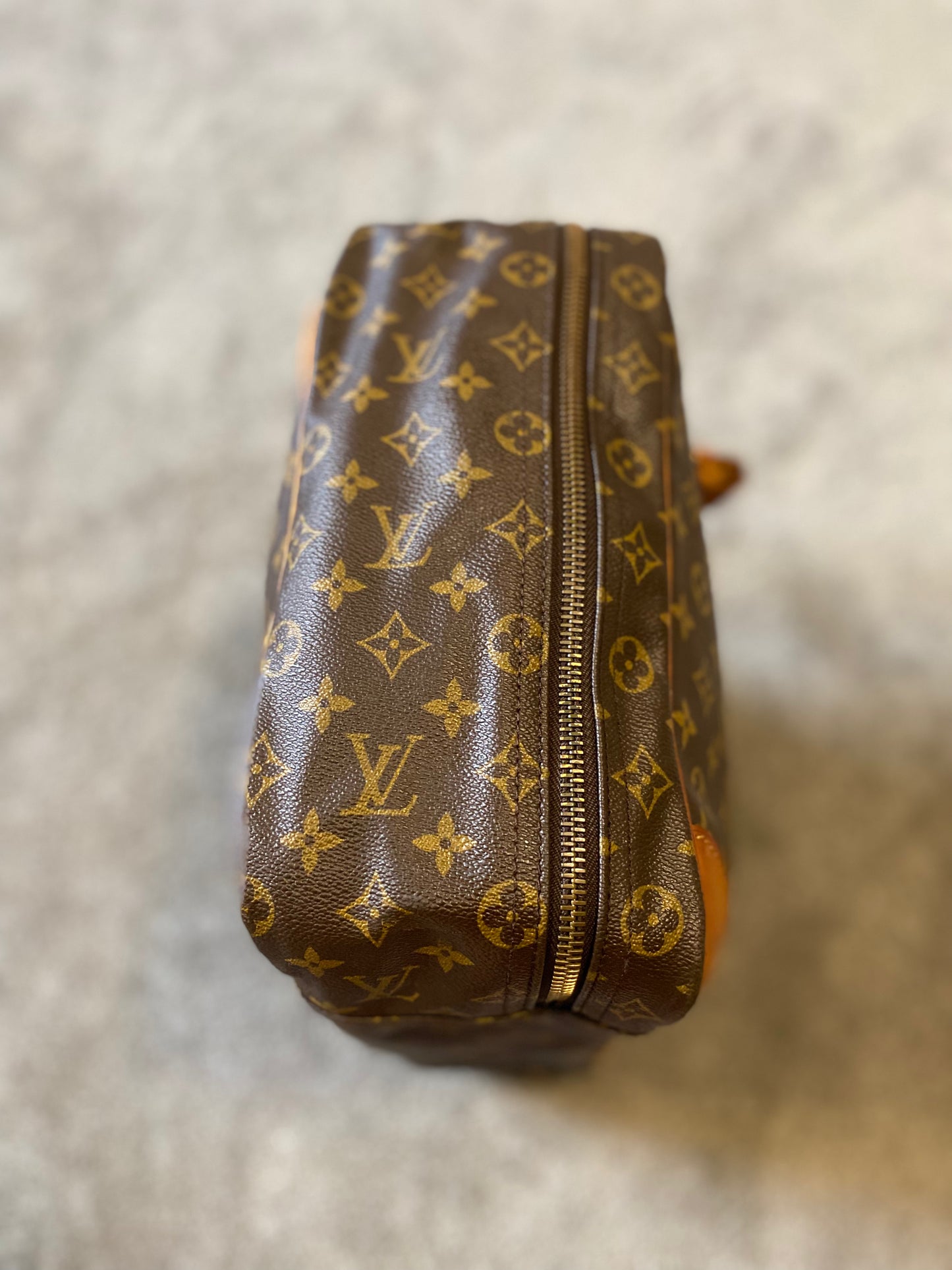 Louis Vuitton Sirius