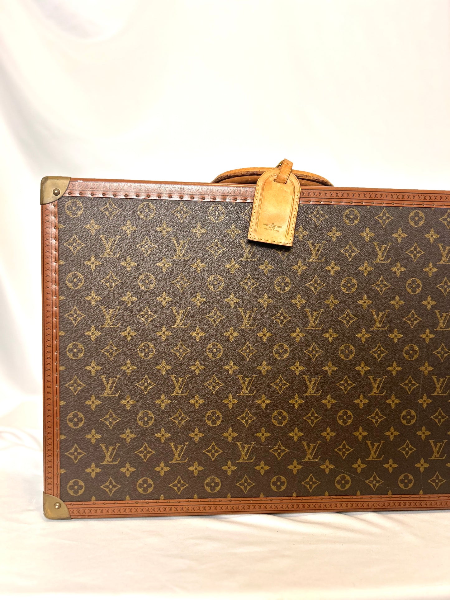 2 Louis Vuitton Trunks