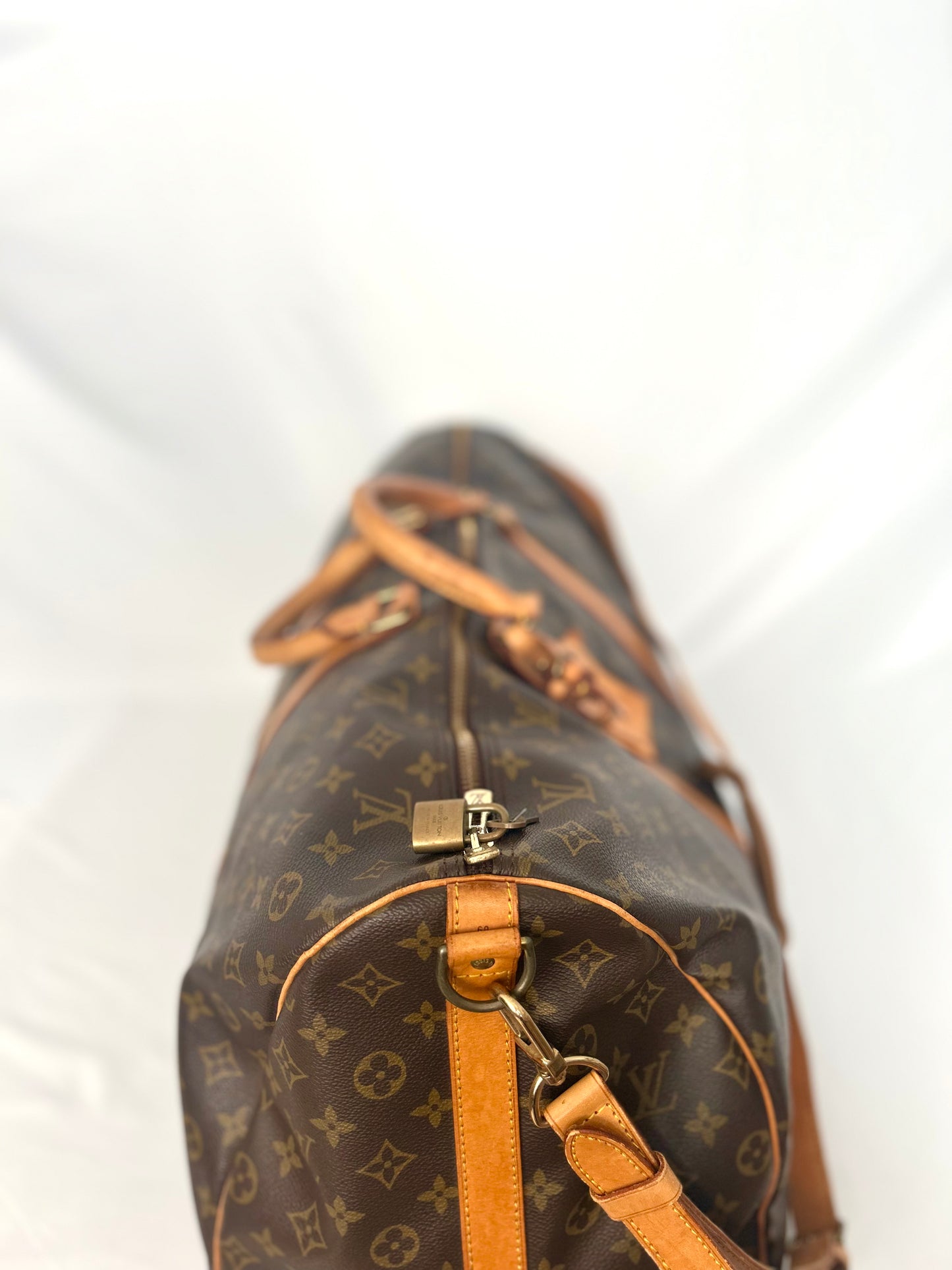 Louis Vuitton Bandouliere 60