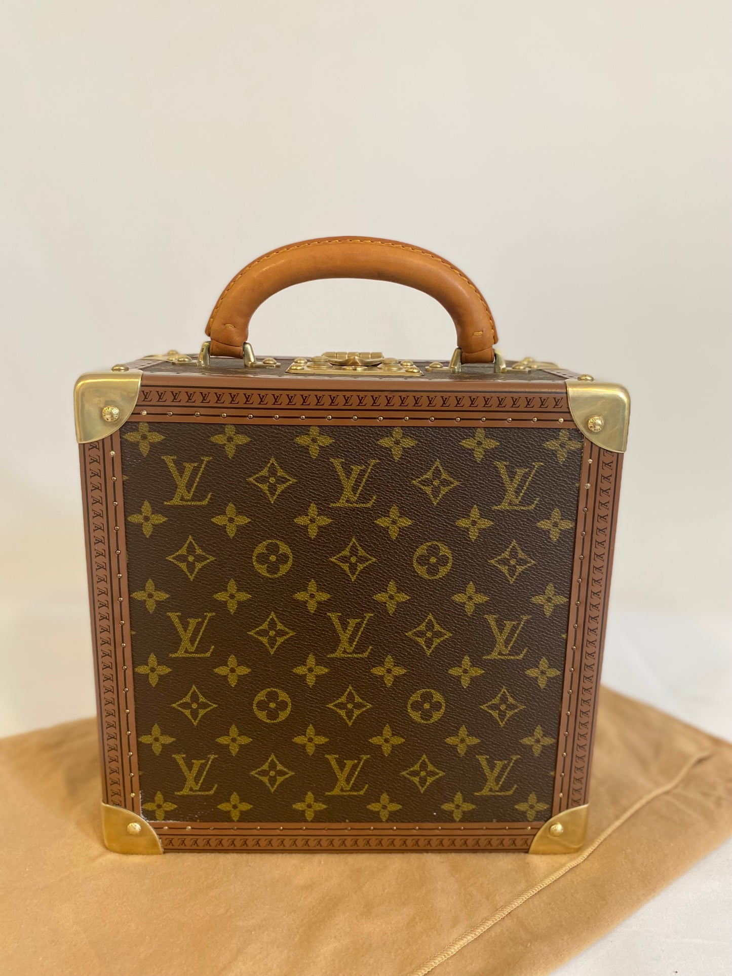 Louis Vuitton Watch / Jewelry Kotoville 25