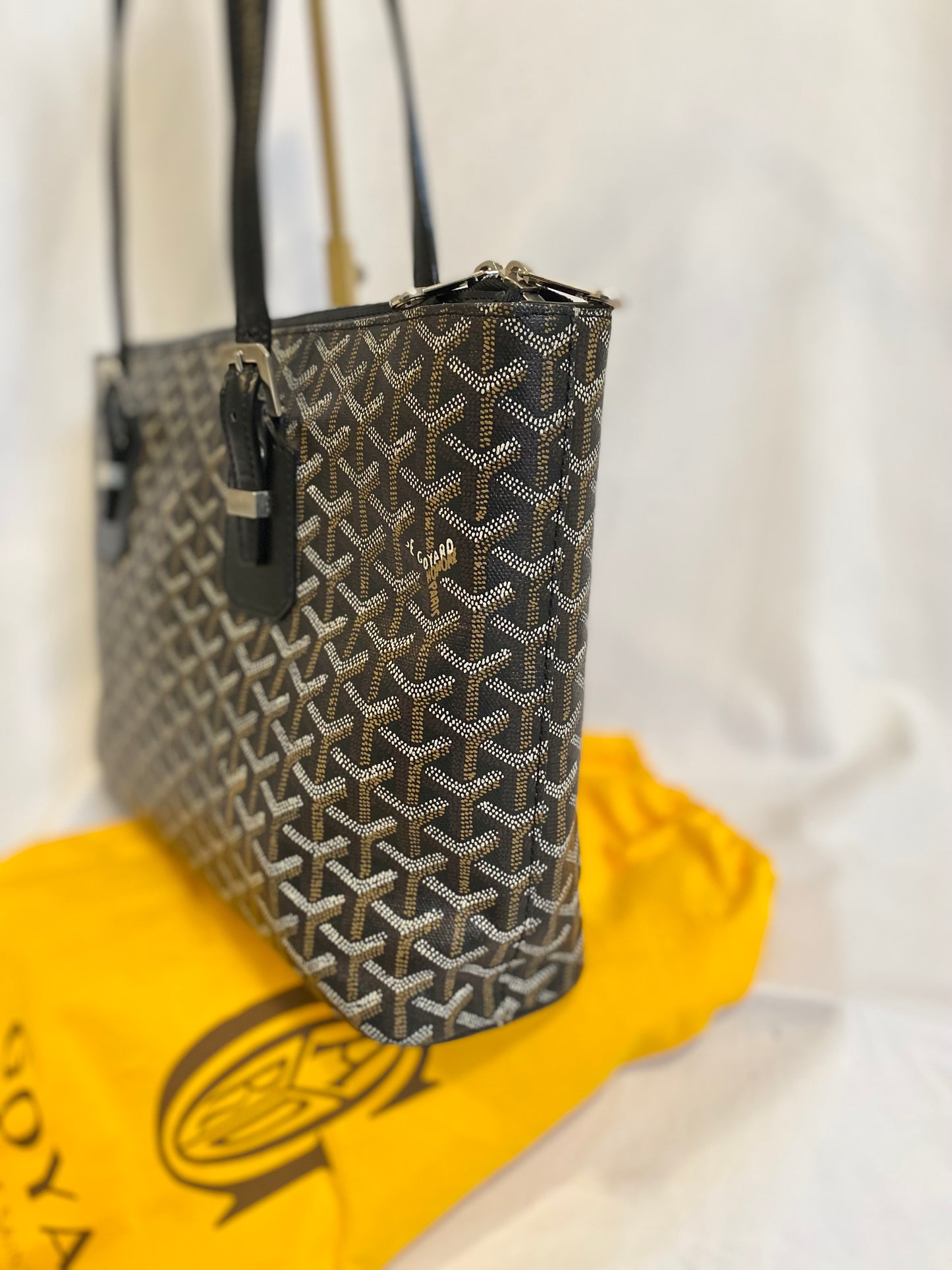 Goyard Okinawa PM