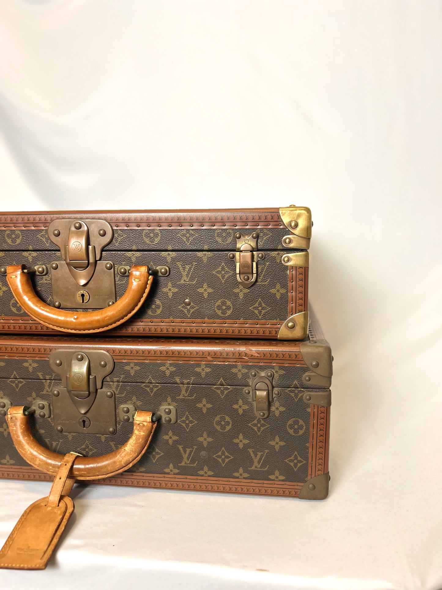 2 Louis Vuitton Trunks
