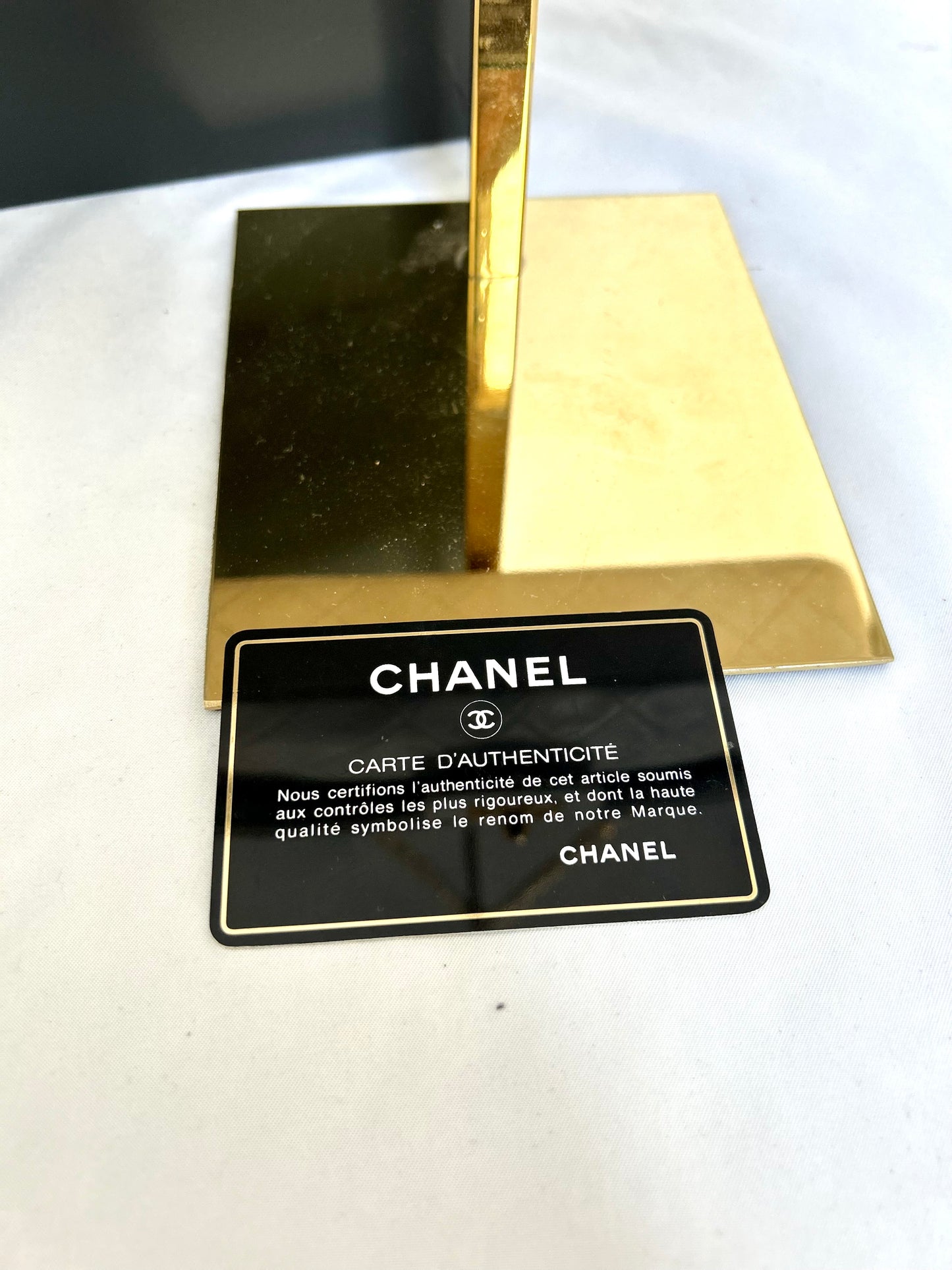 White Vintage Chanel Preloved Designer Lambskin Medium Classic Flap