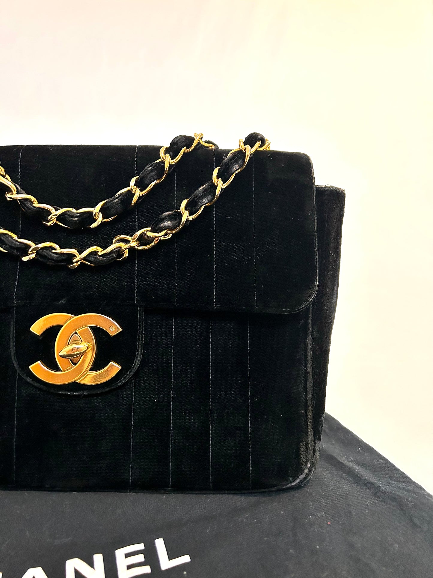 Chanel Velvet 1993-1994 Jumbo