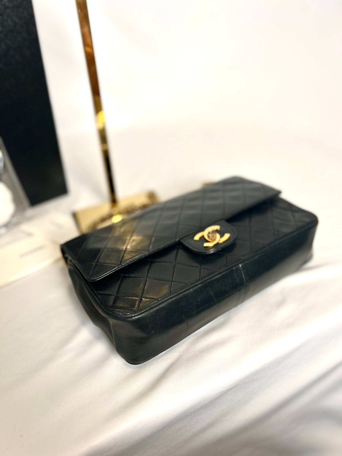 Authentic Medium Chanel Lambskin Classic Flap