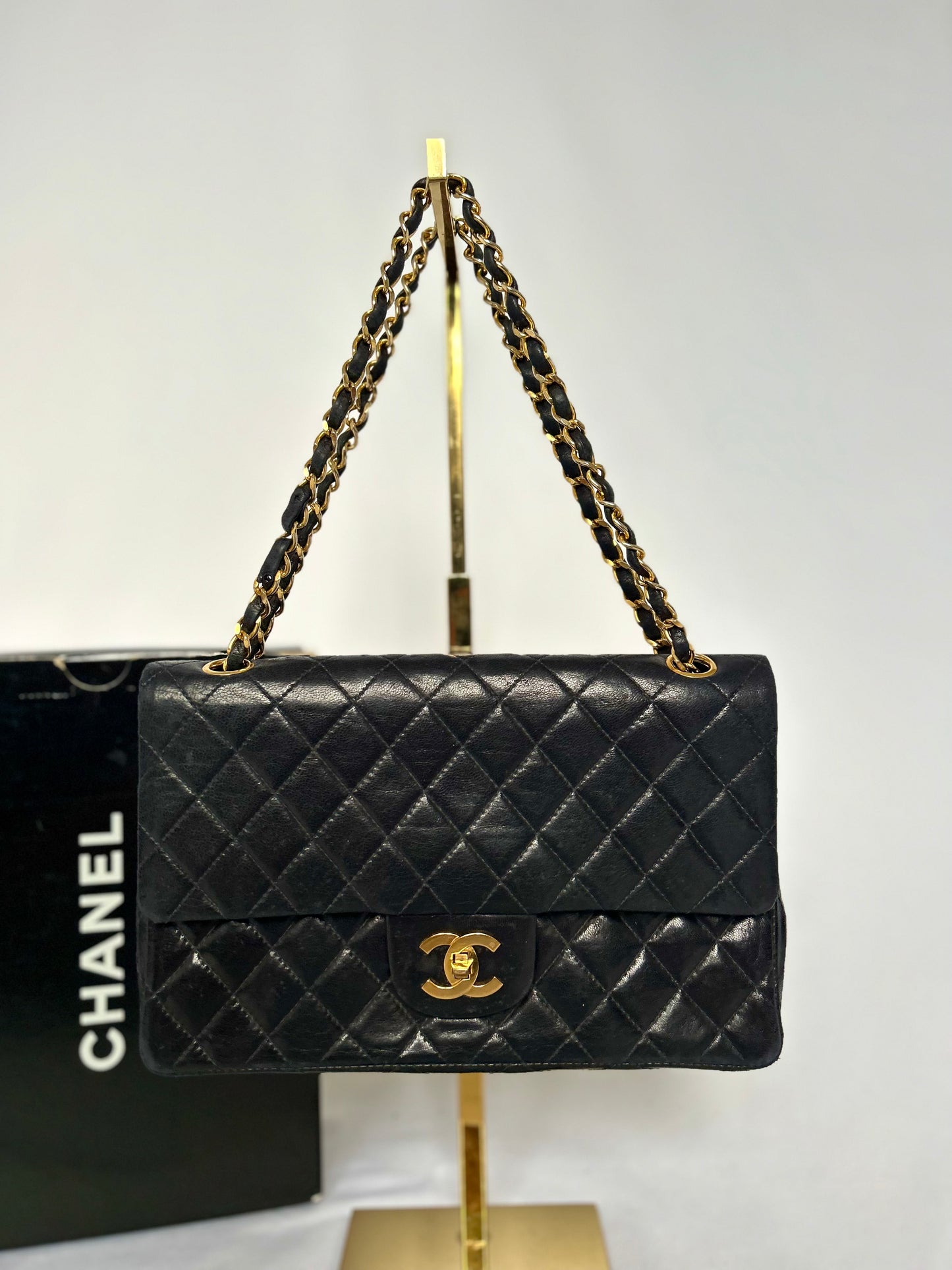 Midnight Blue Medium Lambskin Vintage Classic Flap