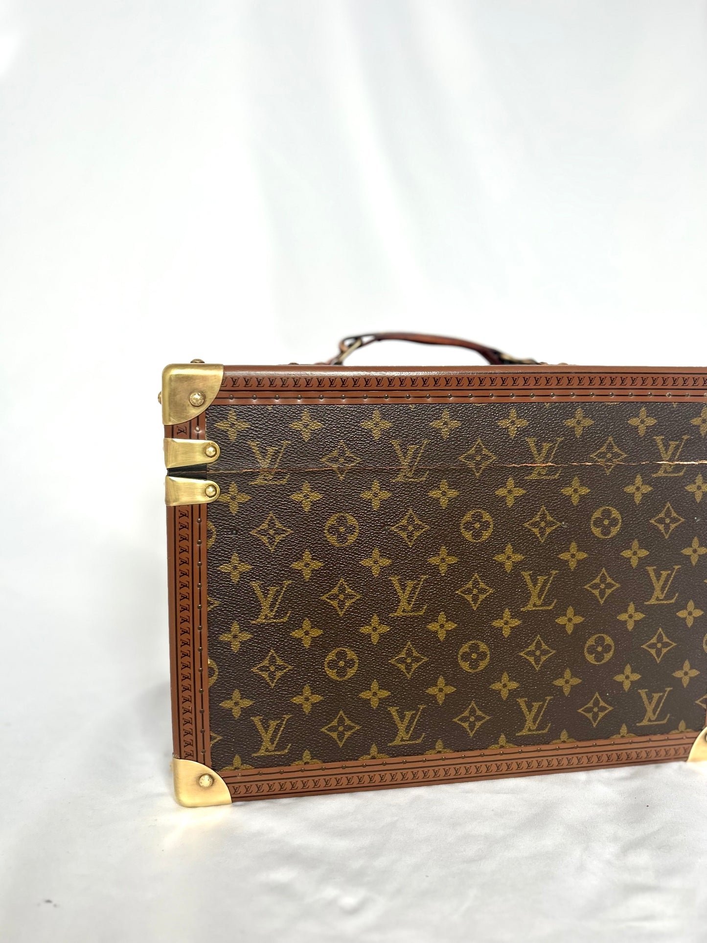 Louis Vuitton Vanity Boite Pharmacies Trunk