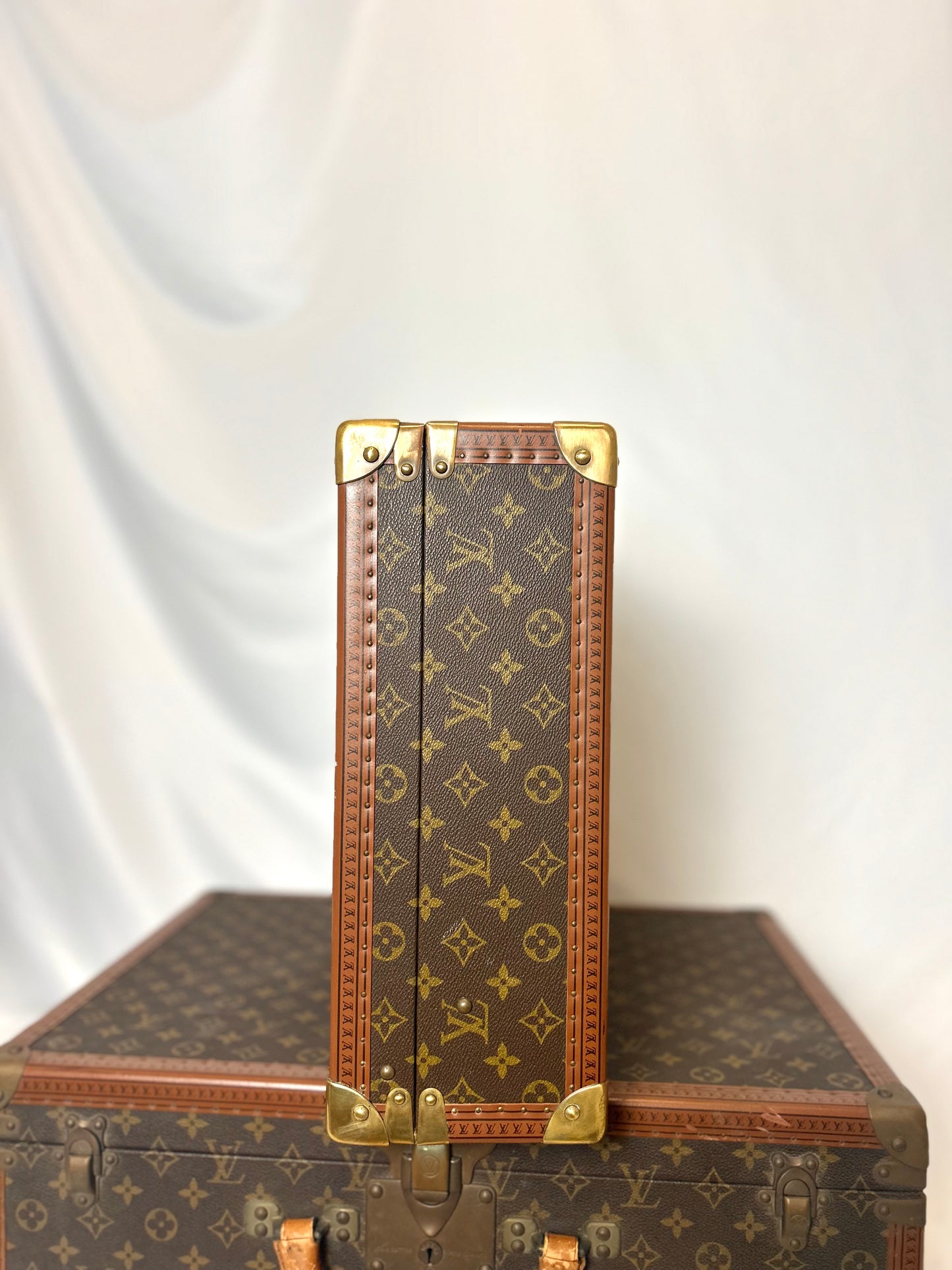 2 Louis Vuitton Trunks