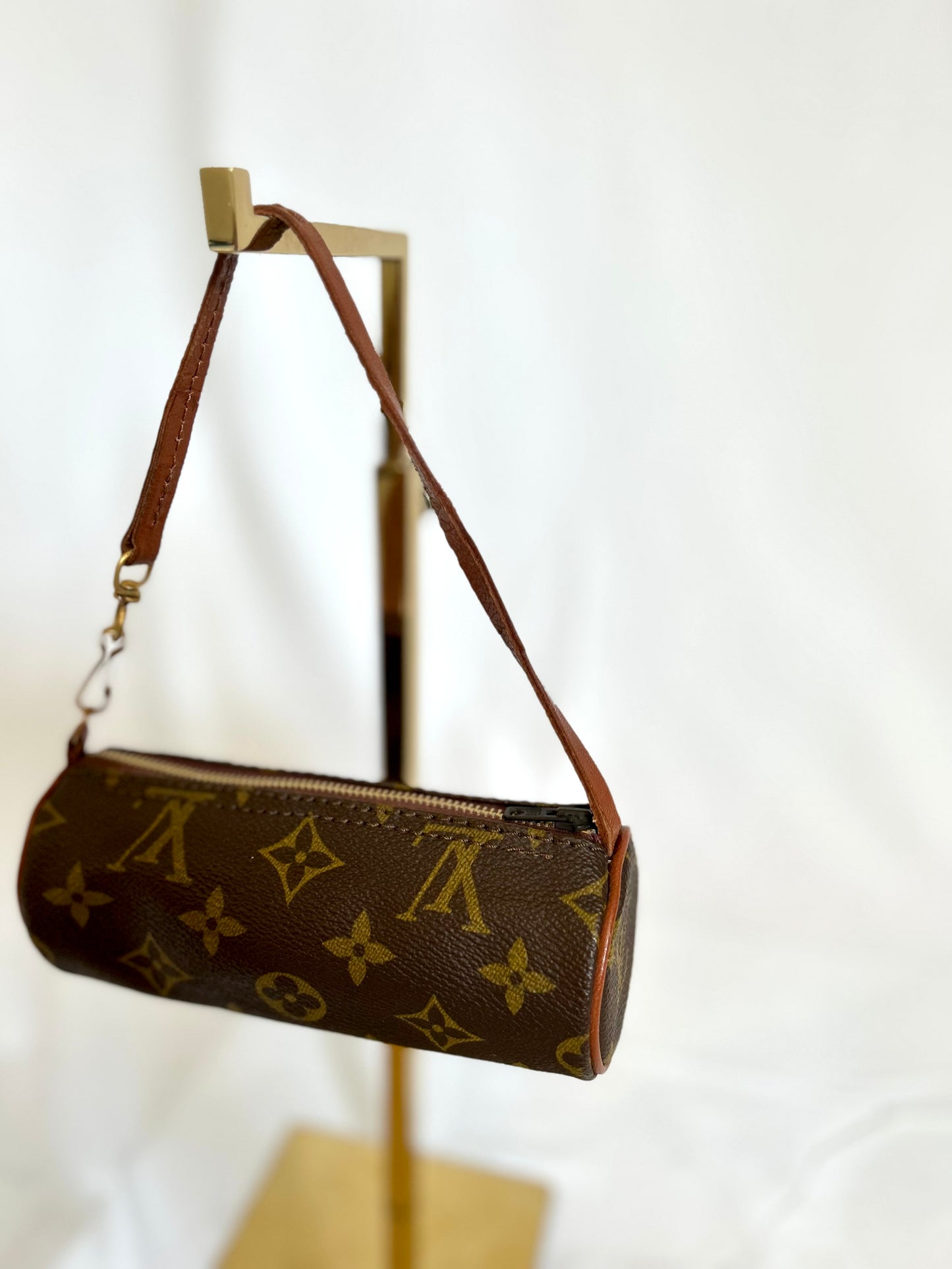 Louis Vuitton Mini Papillon m