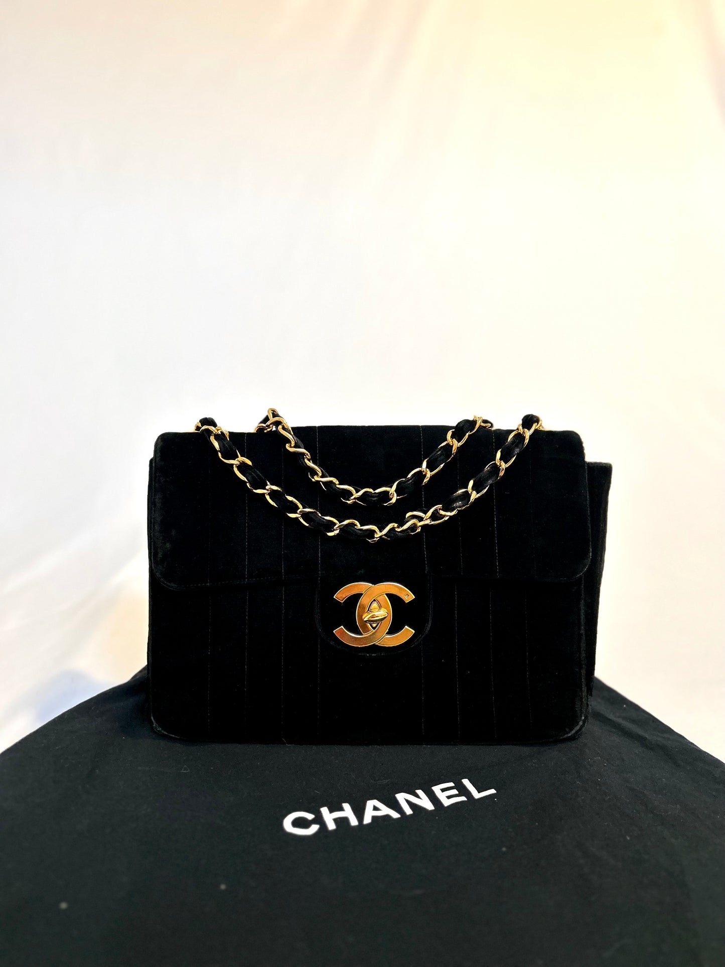 Chanel Velvet 1993-1994 Jumbo