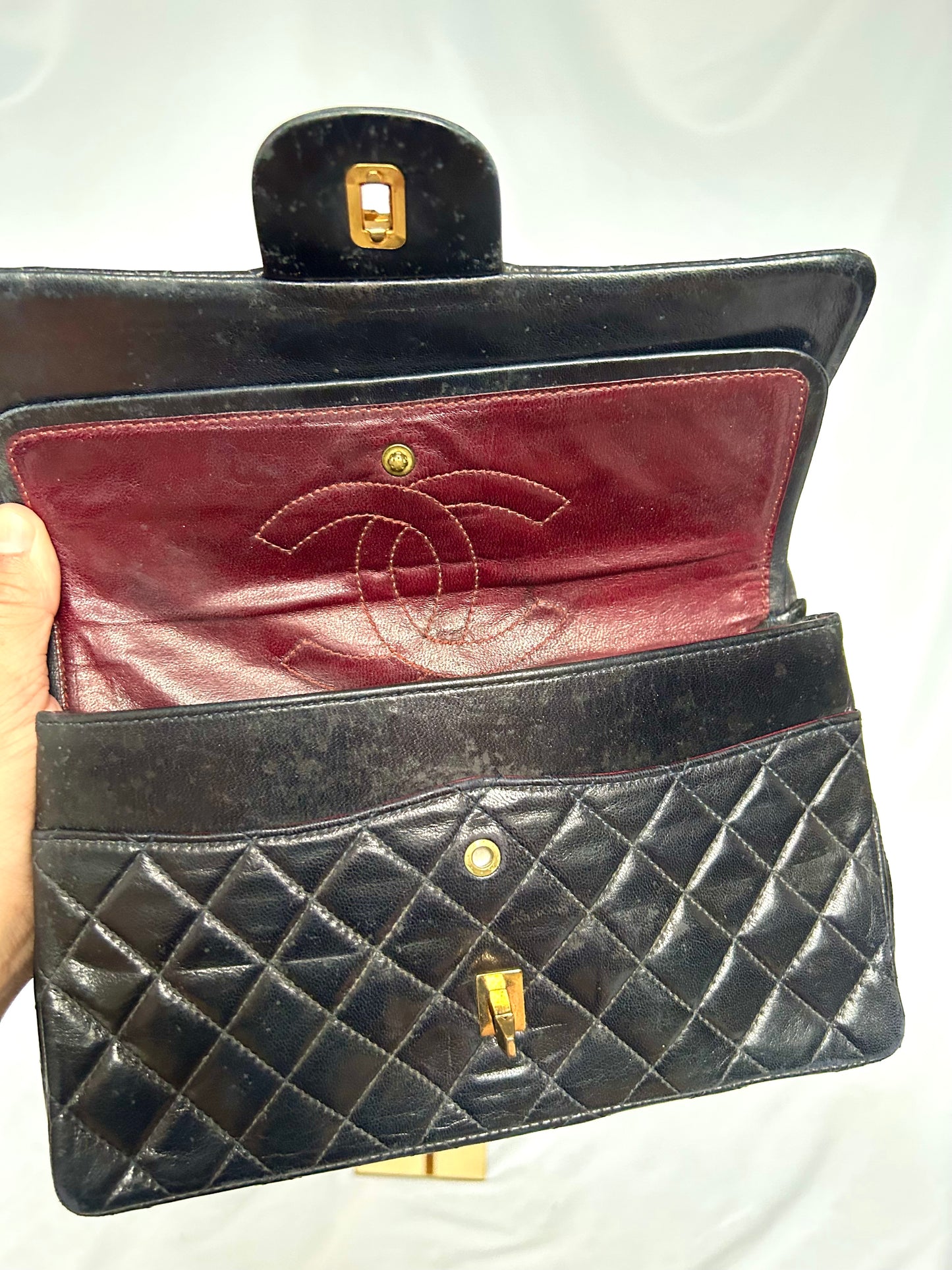 Midnight Blue Medium Lambskin Vintage Classic Flap