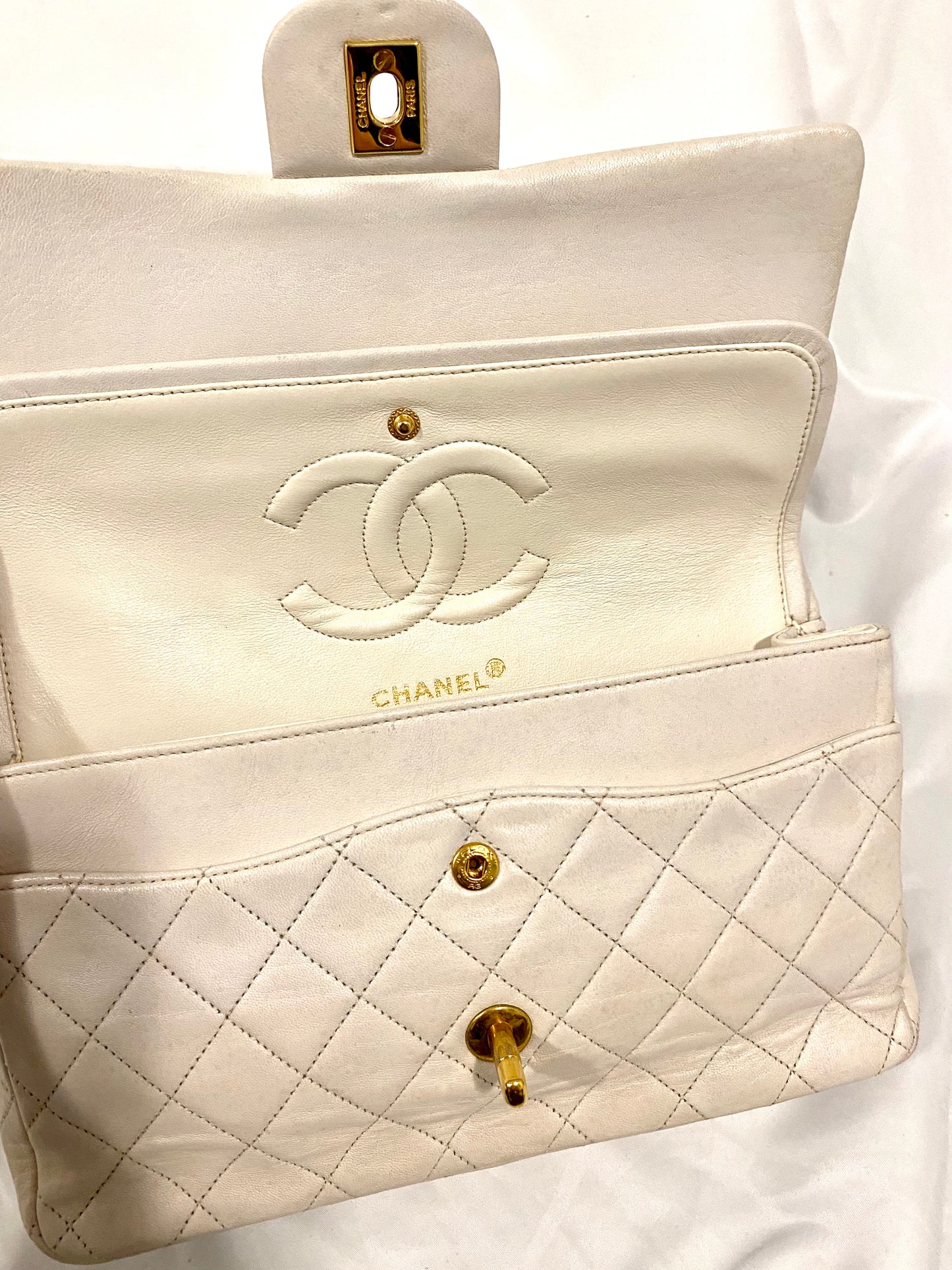 White Chanel Classic Flap Medium