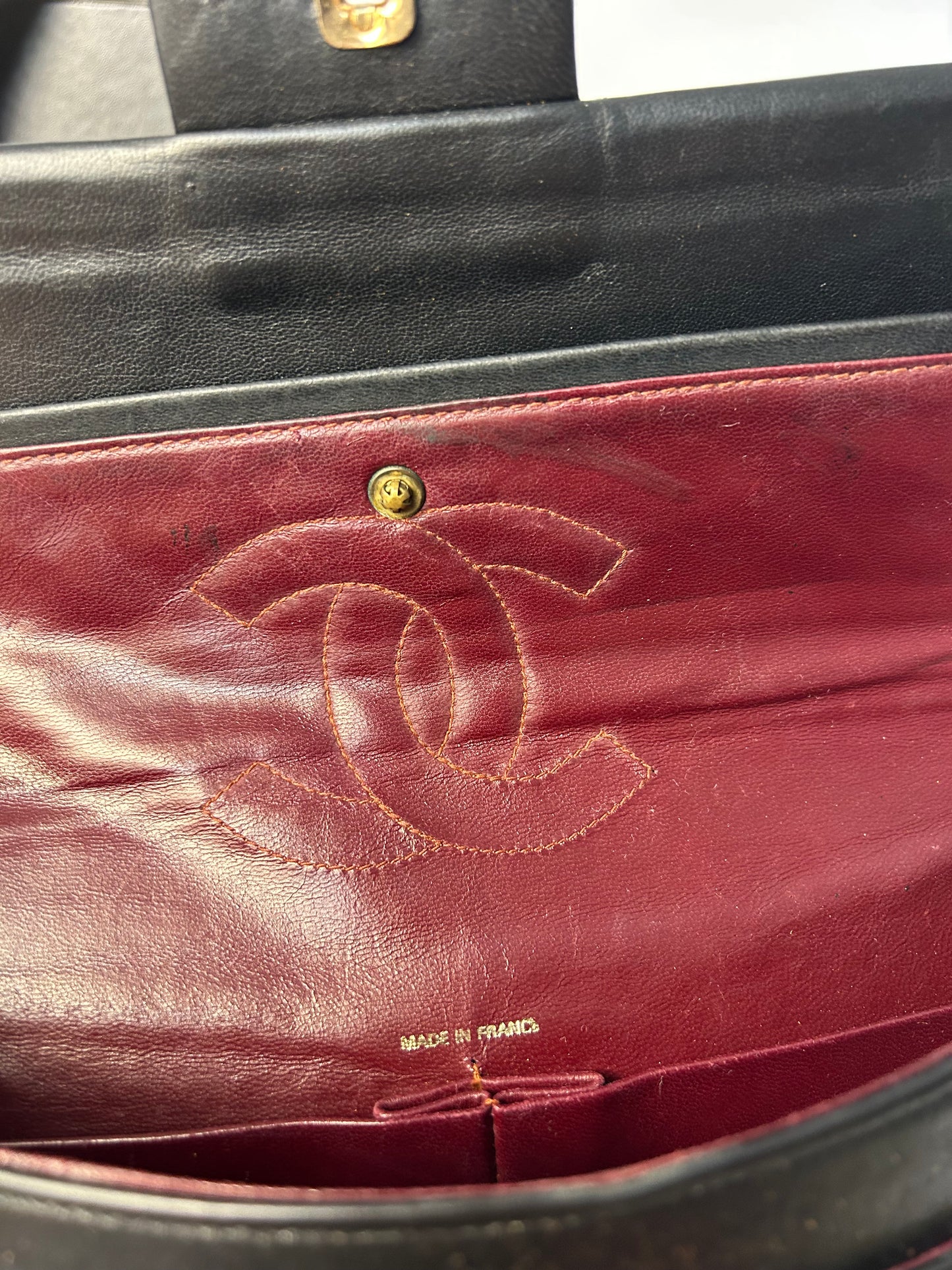 Authentic 1980s Vintage Chanel Black Lambskin Medium Classic Flap