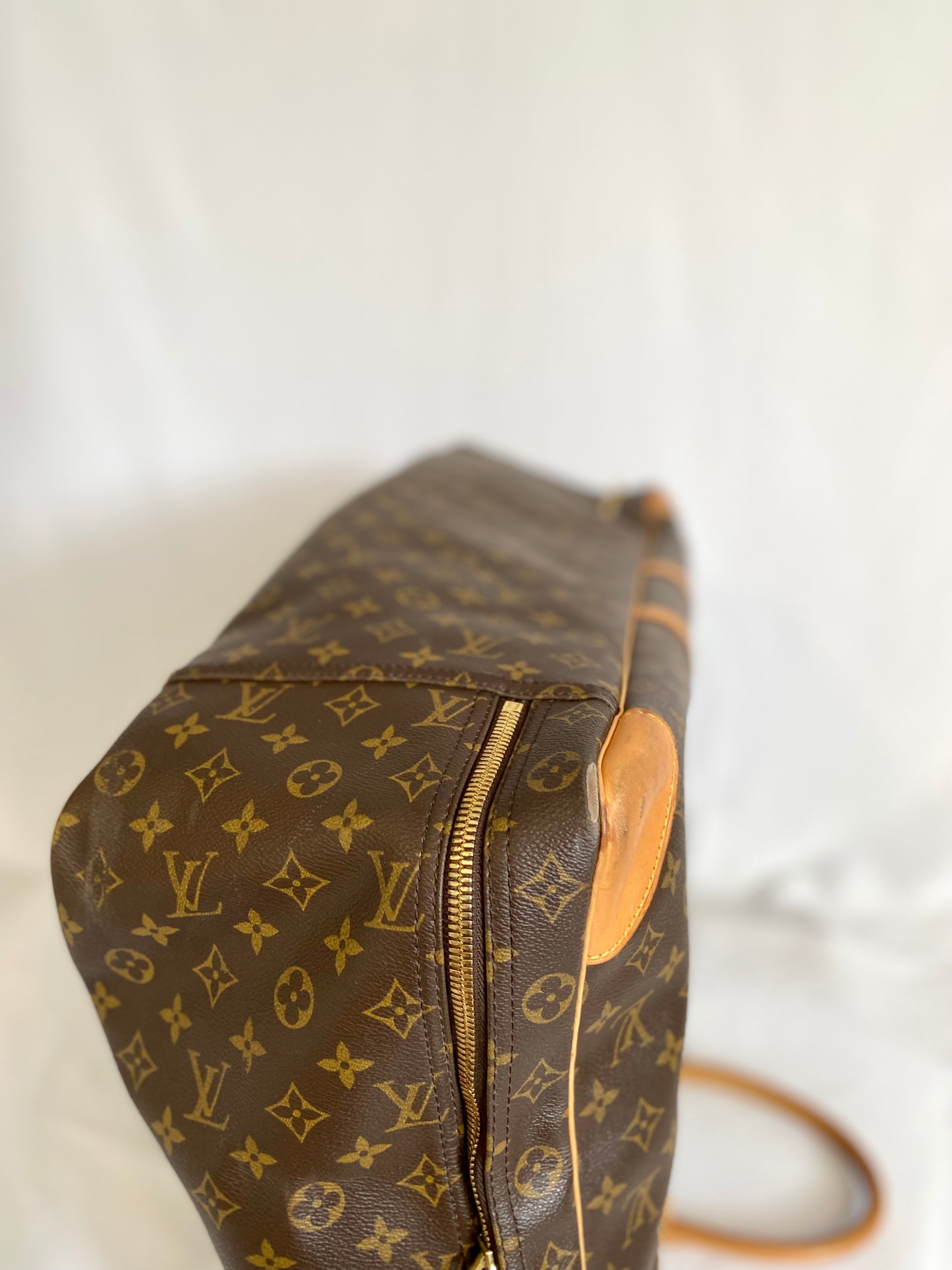 Louis Vuitton Sirius Luggage