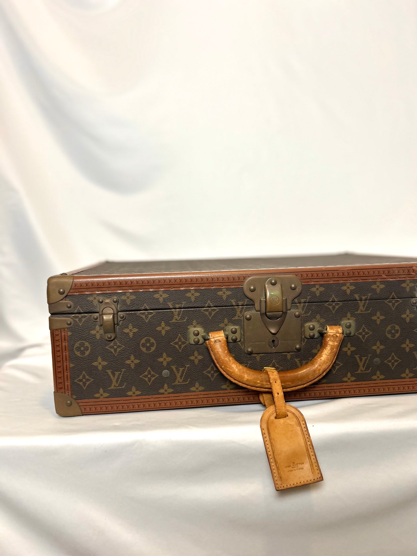 2 Louis Vuitton Trunks