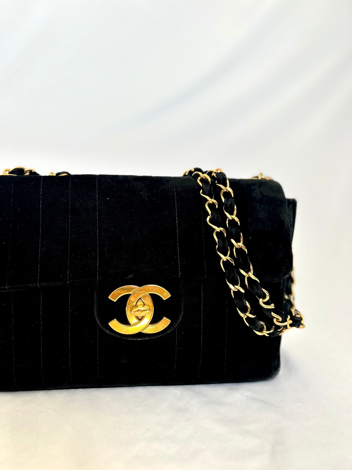Chanel Velvet 1993-1994 Jumbo