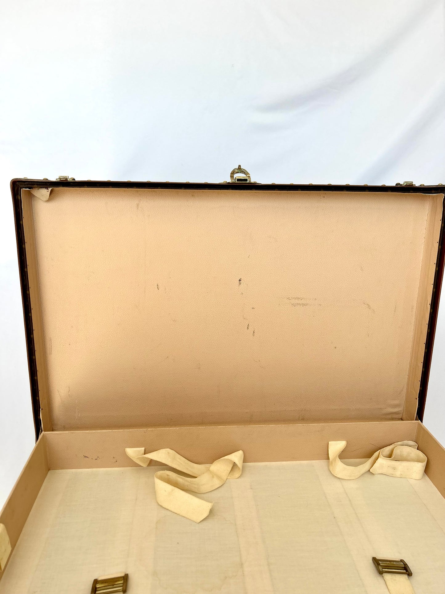 Louis Vuitton Alzer Broken Handle