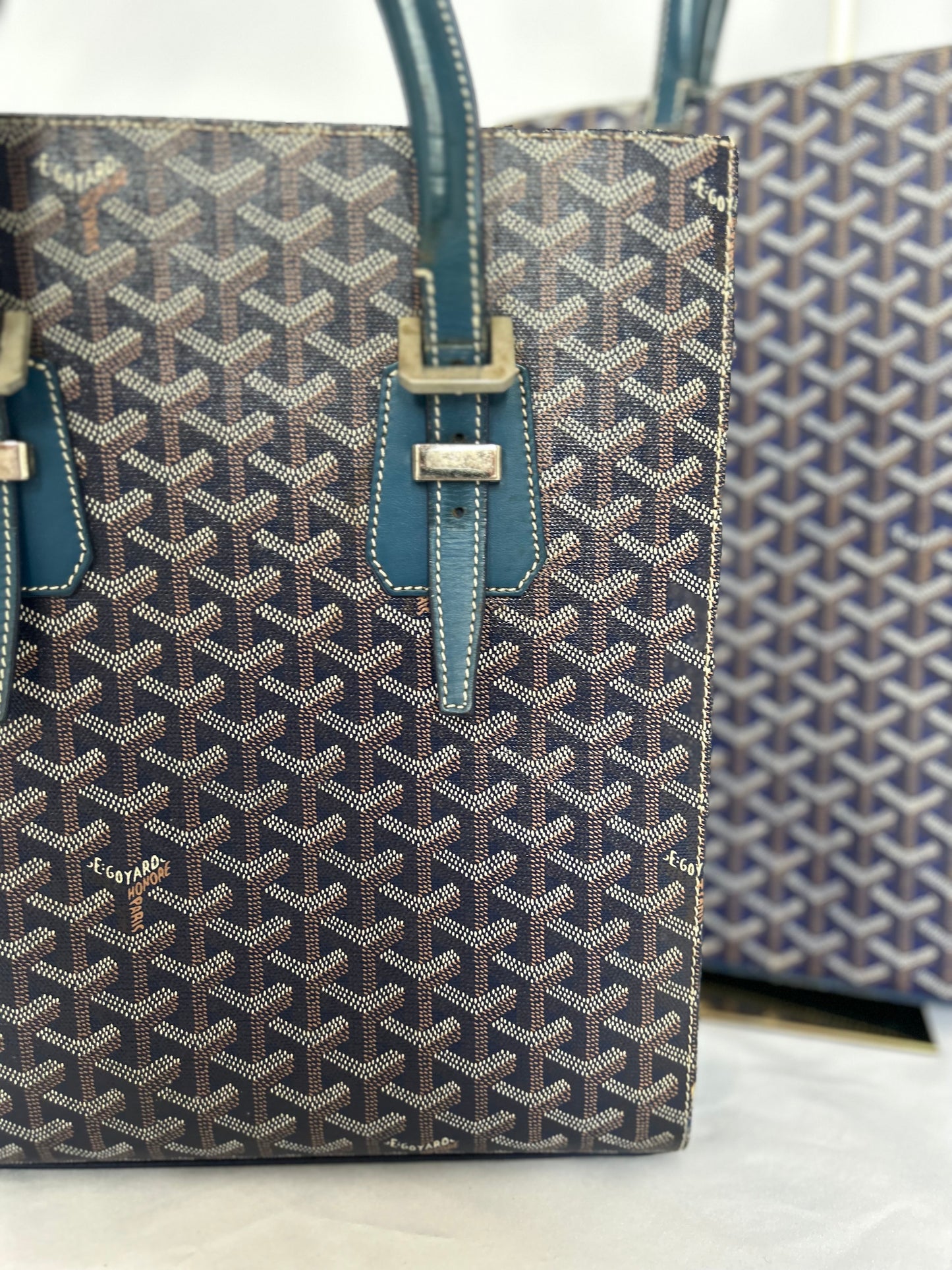 Goyard Comores Tote Bag PM (has chipped top corner)
