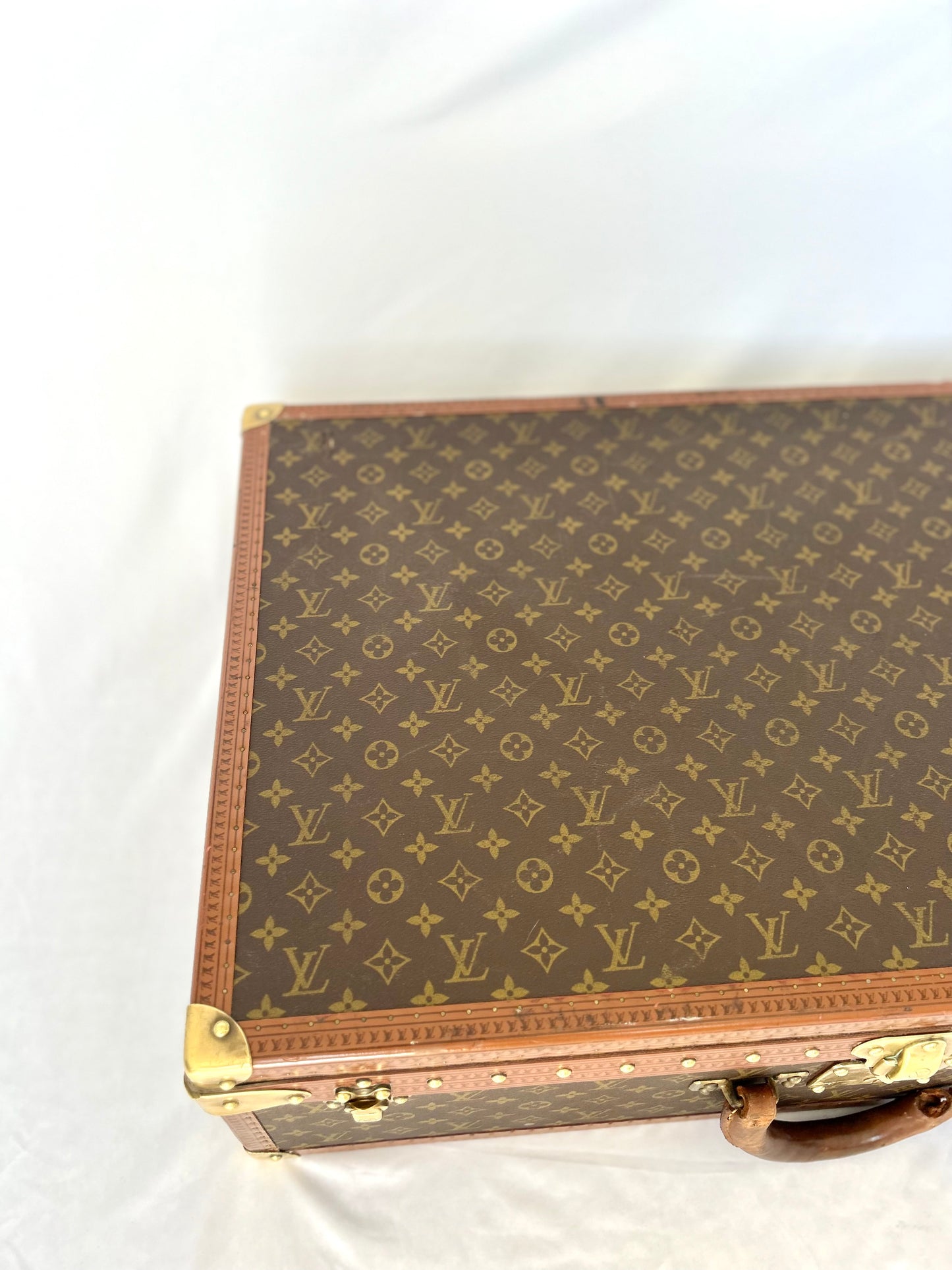 Louis Vuitton Alzer Broken Handle