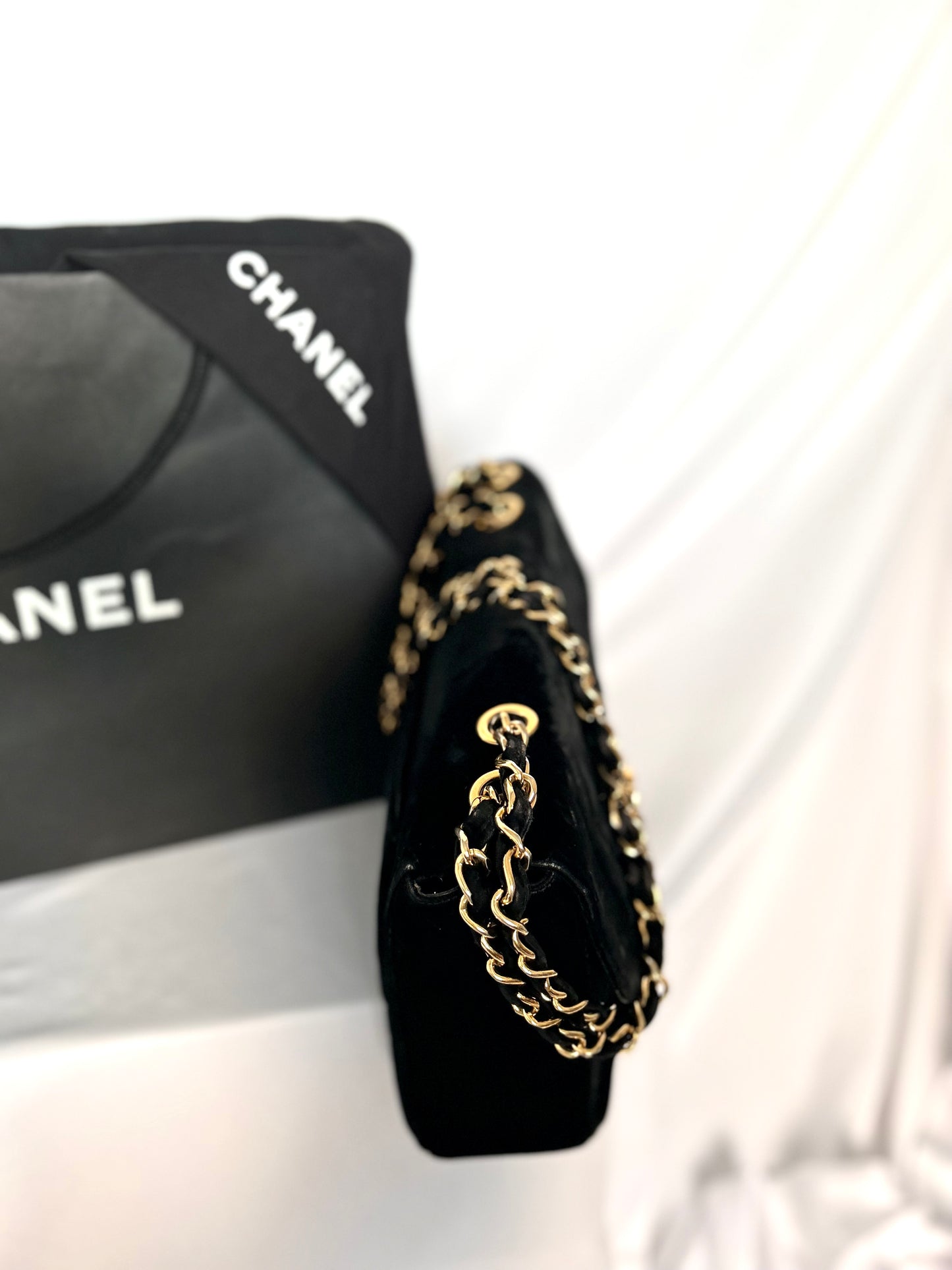 Chanel Velvet 1993-1994 Jumbo