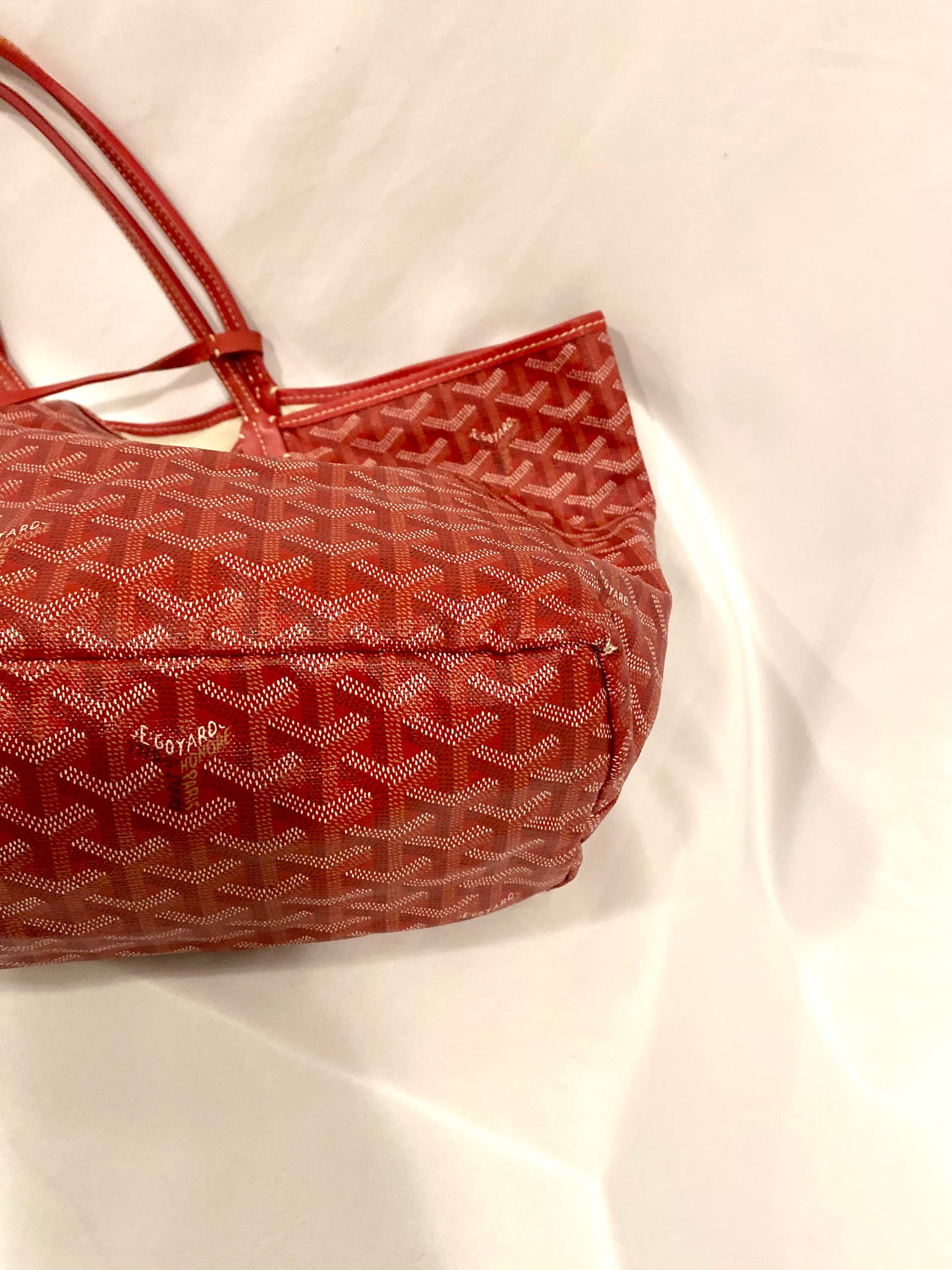 Goyard Red Saint Louis PM