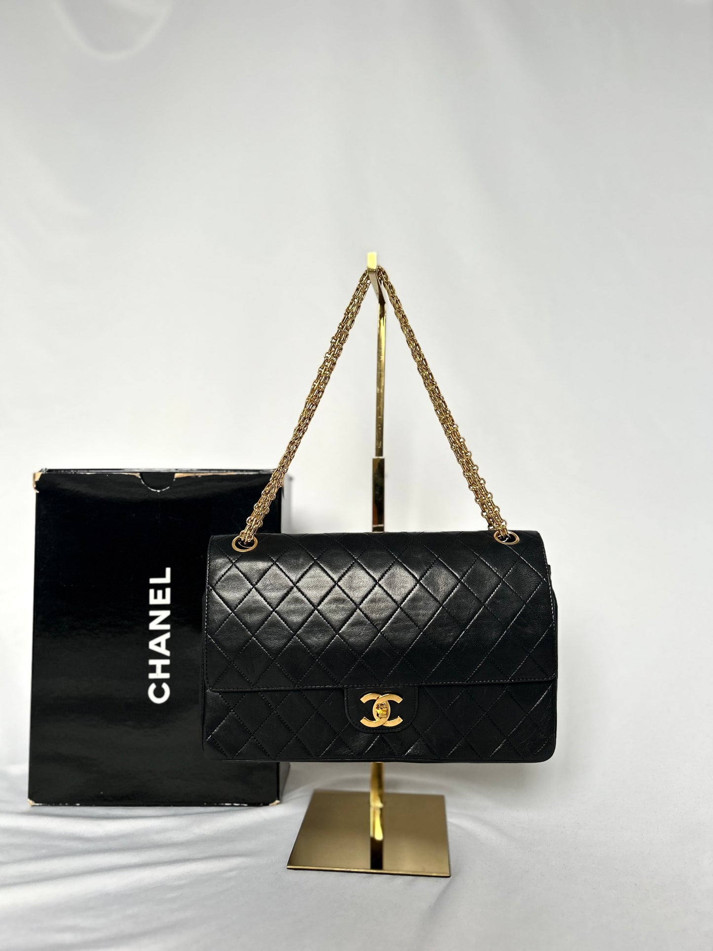 Black Vintage Chanel Lambskin Medium Classic Flap